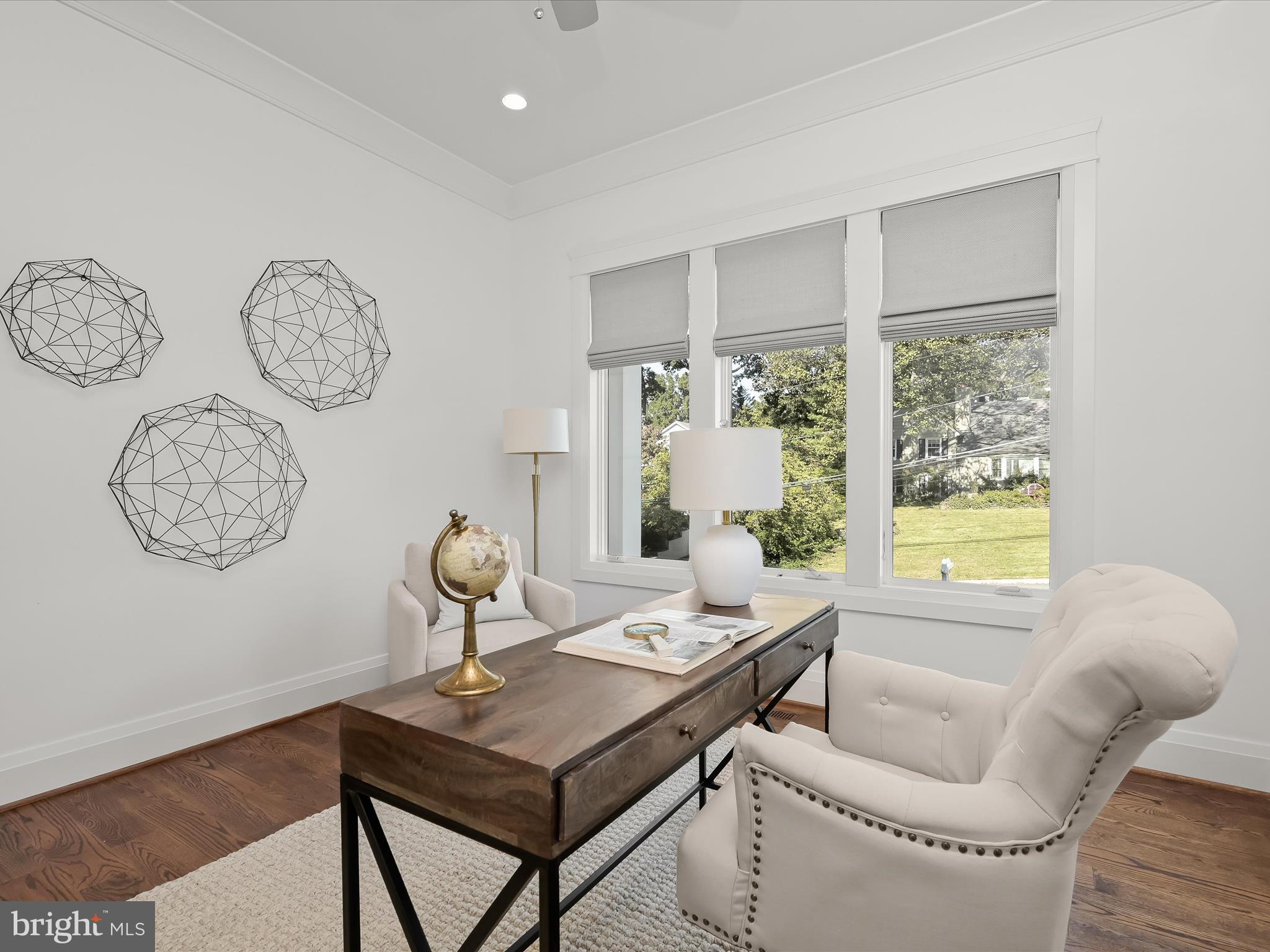 BELLEVUE FOREST - Residential