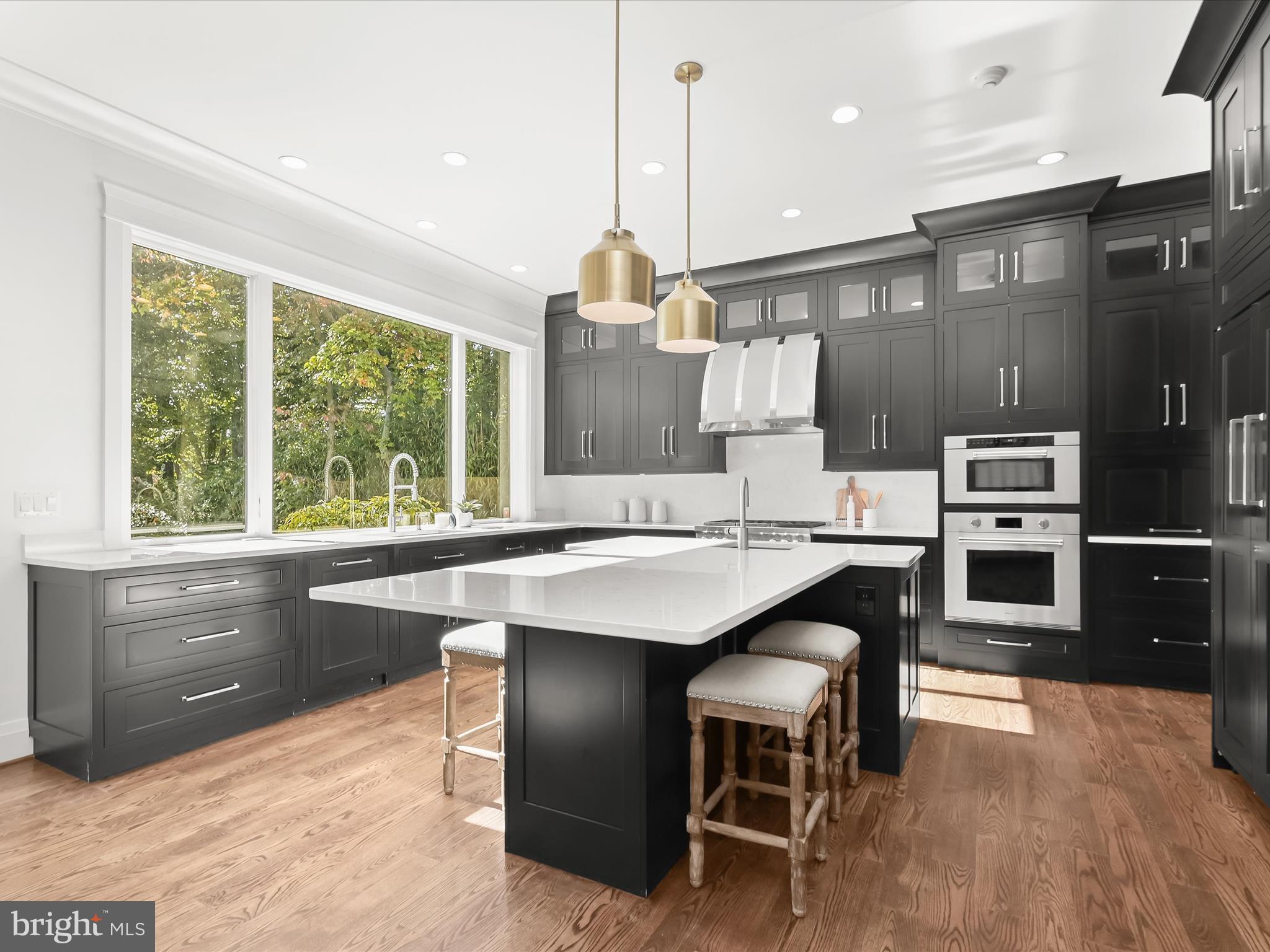 BELLEVUE FOREST - Residential