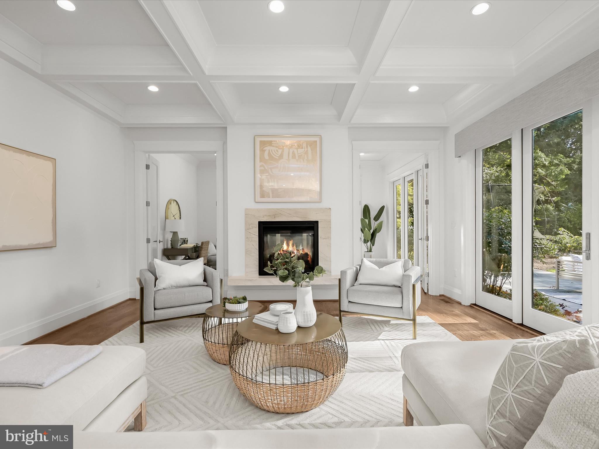 BELLEVUE FOREST - Residential