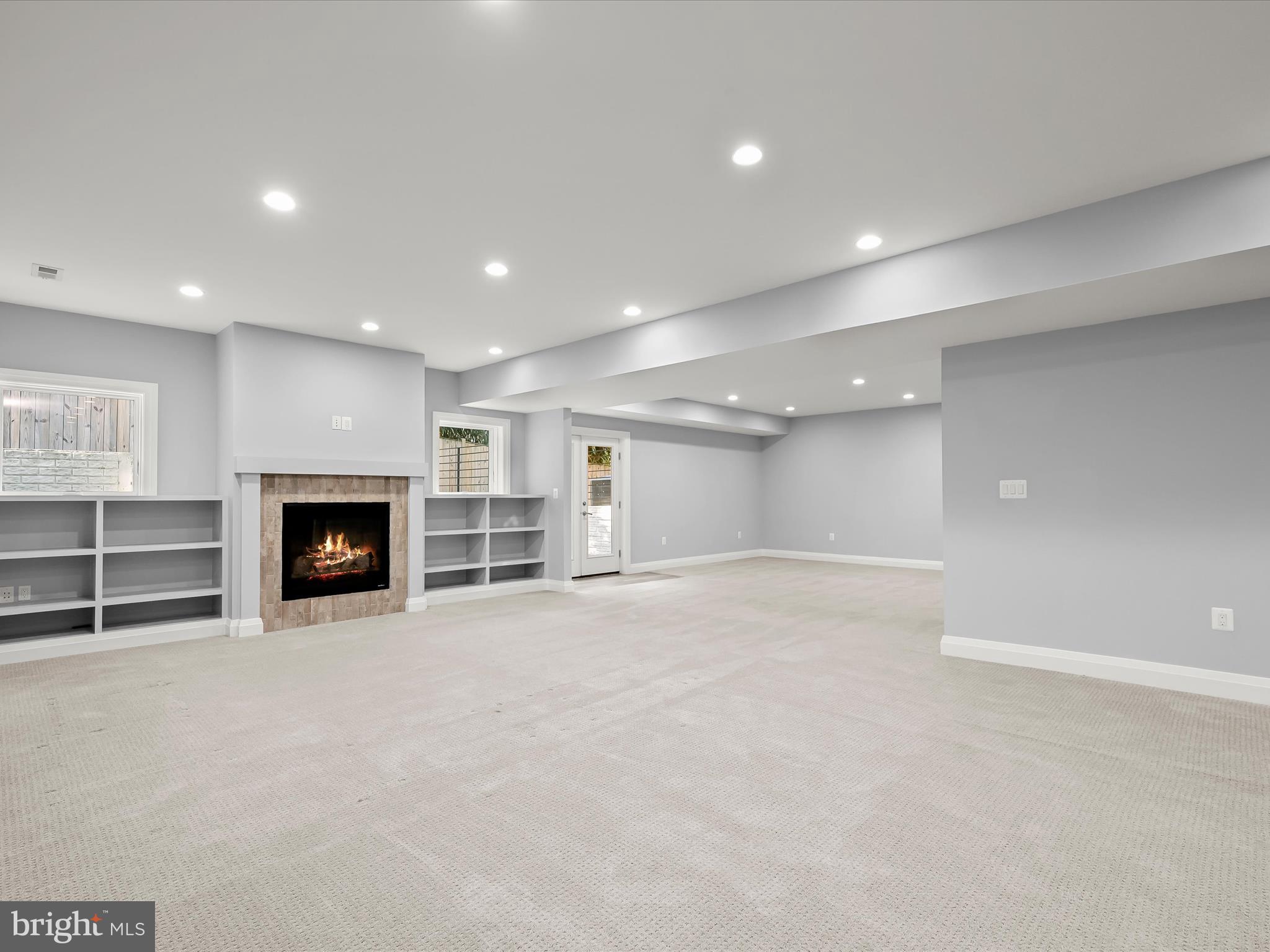 BELLEVUE FOREST - Residential