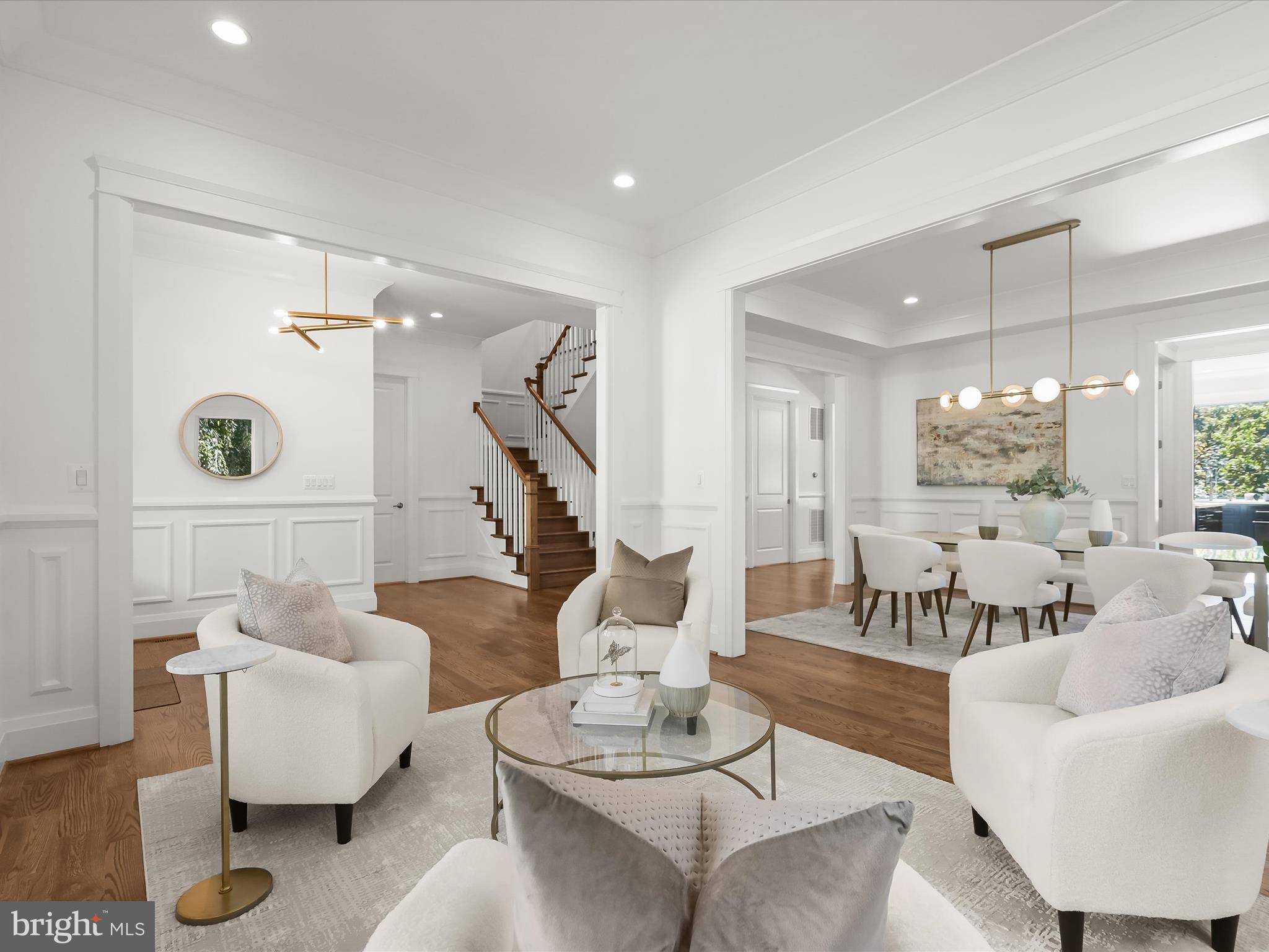 BELLEVUE FOREST - Residential