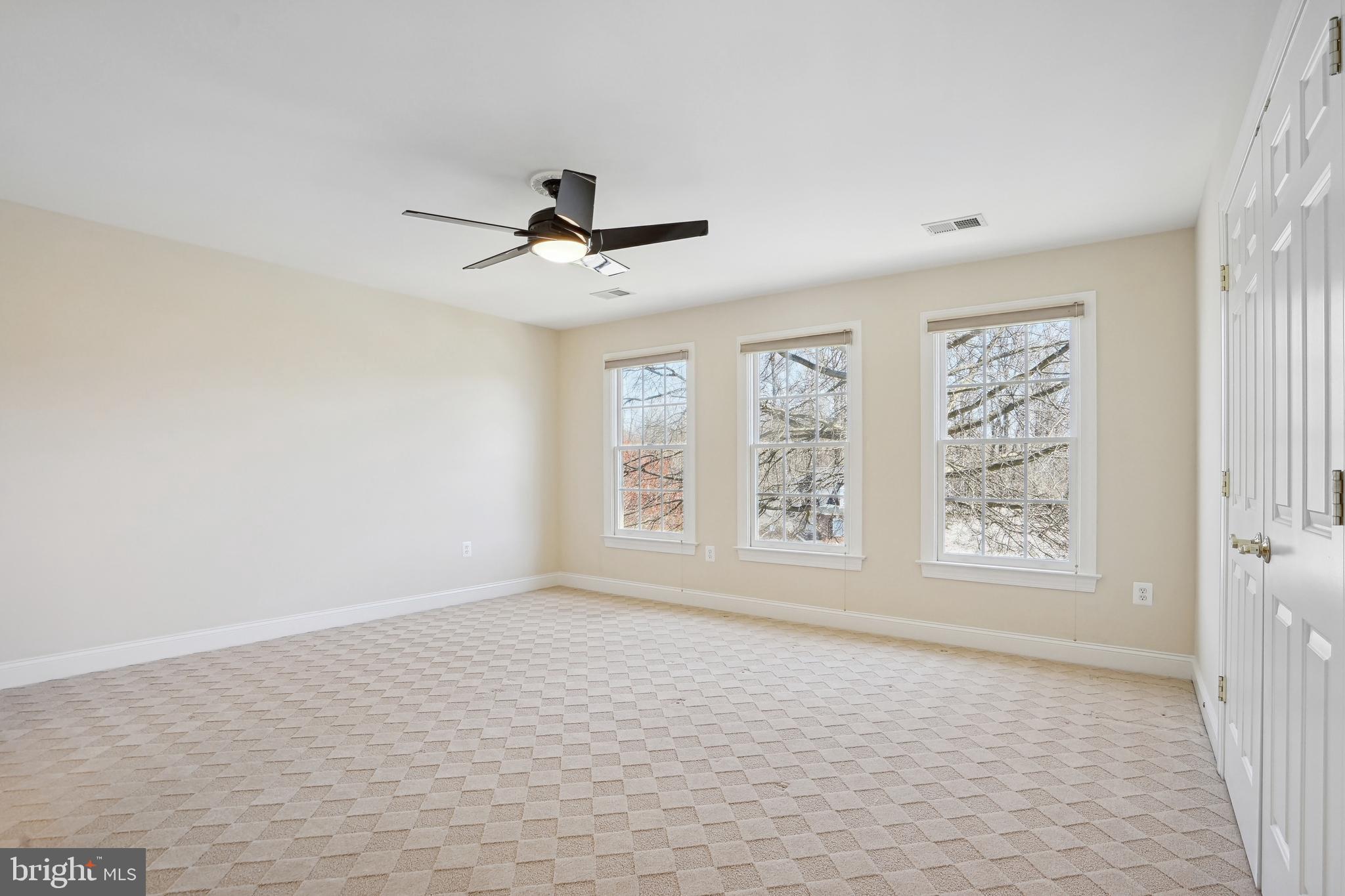 MANORS OF FOX MILL - Residential