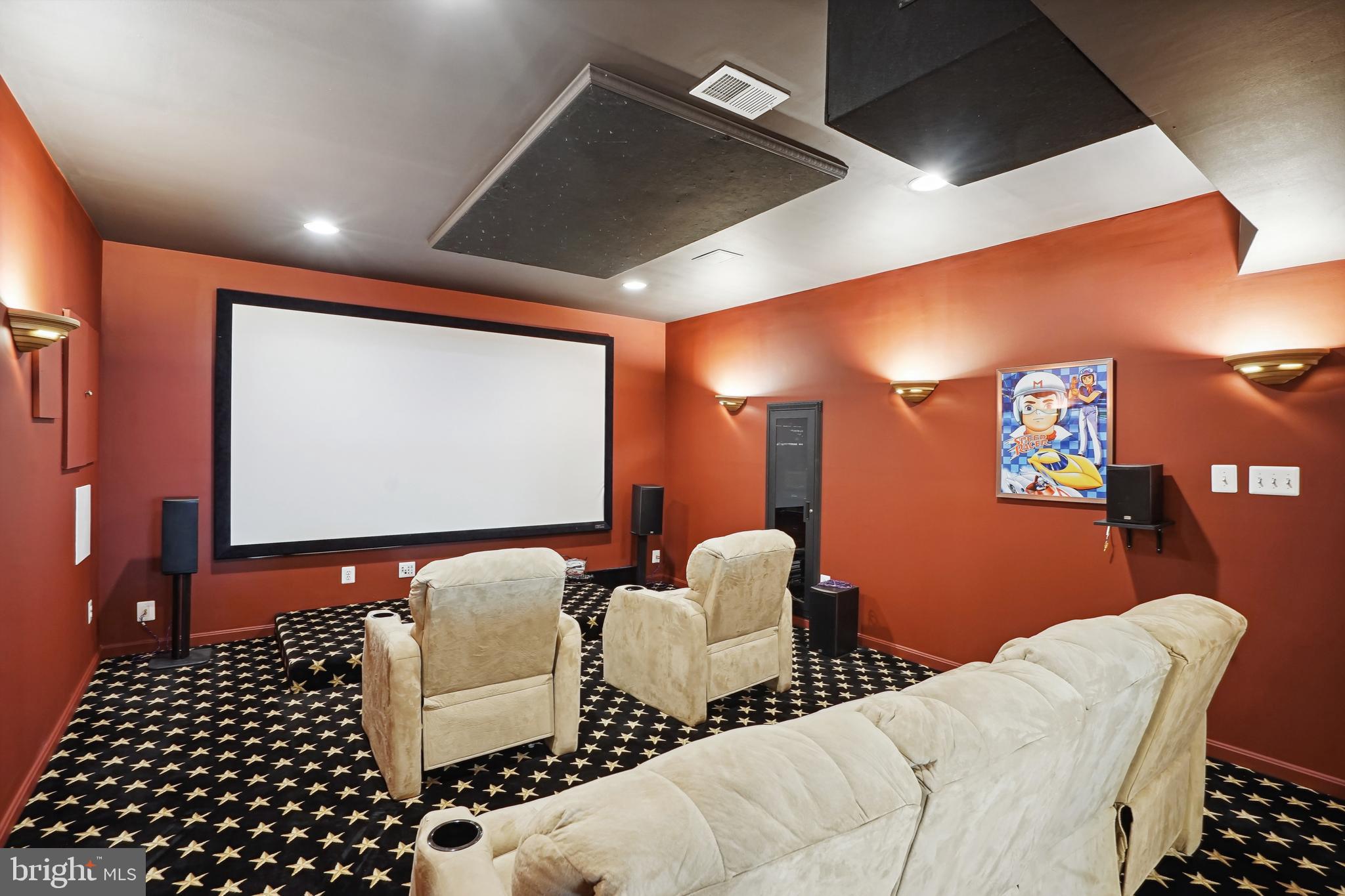 MANORS OF FOX MILL - Residential