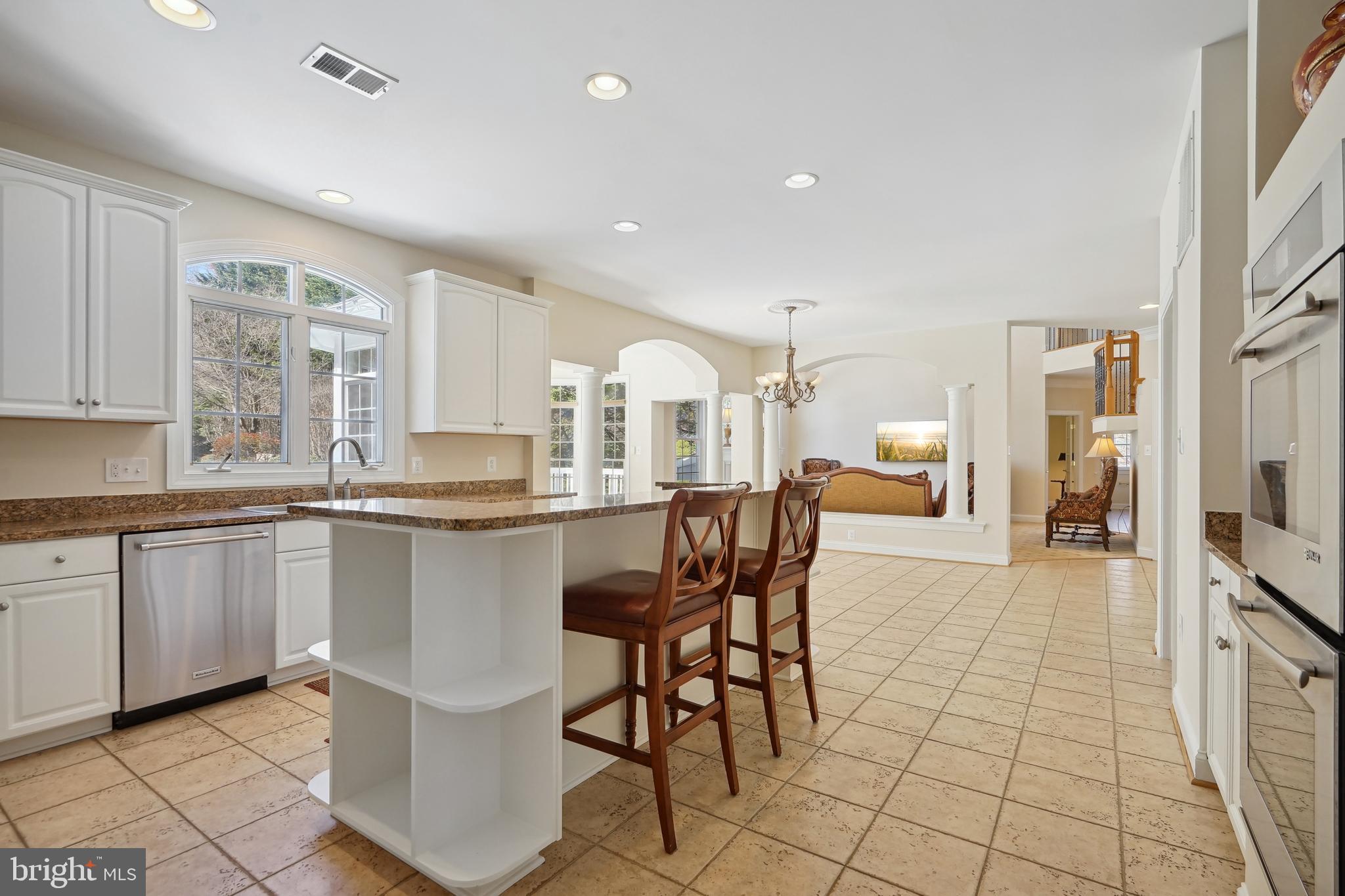 MANORS OF FOX MILL - Residential