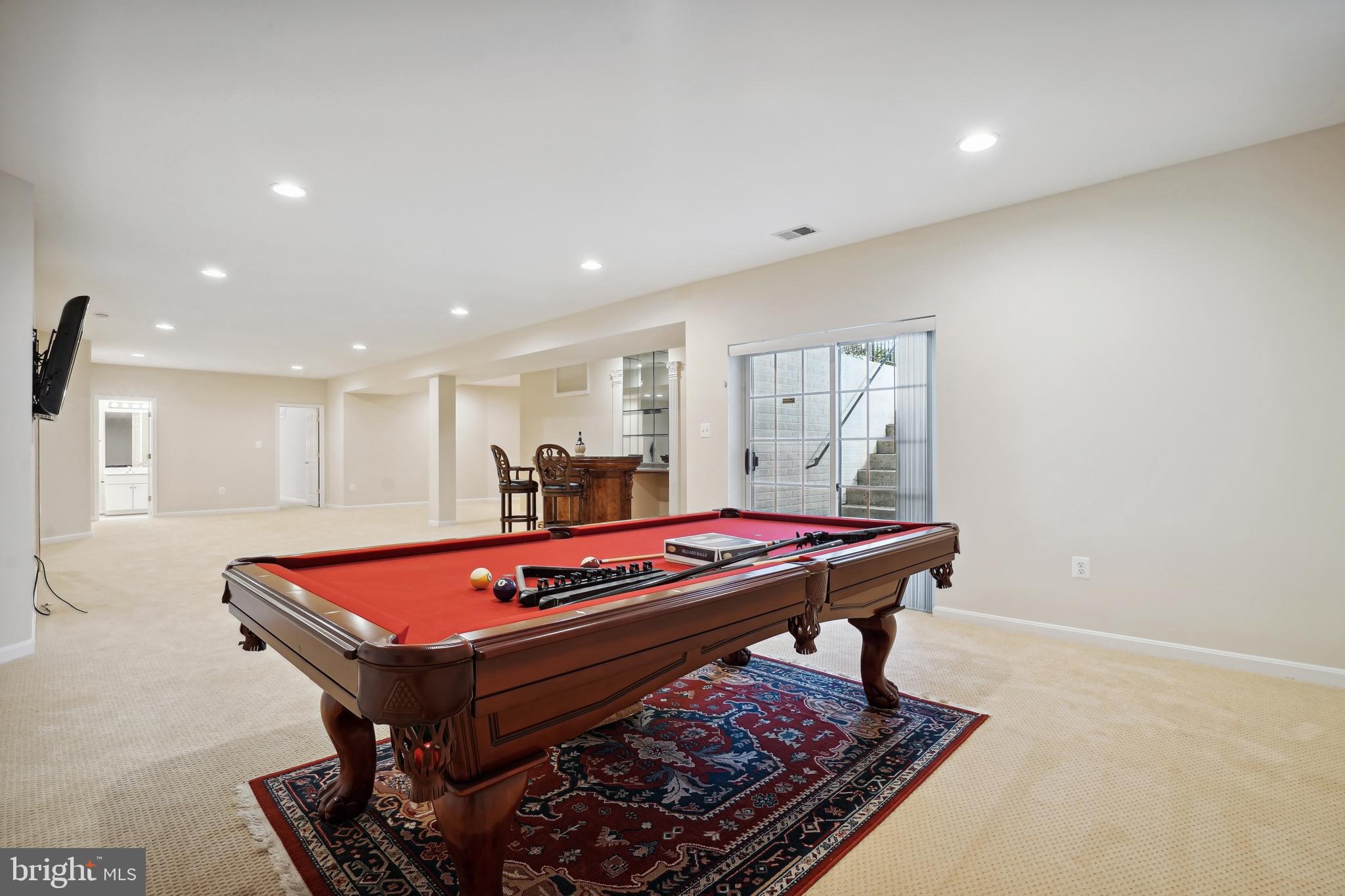 MANORS OF FOX MILL - Residential