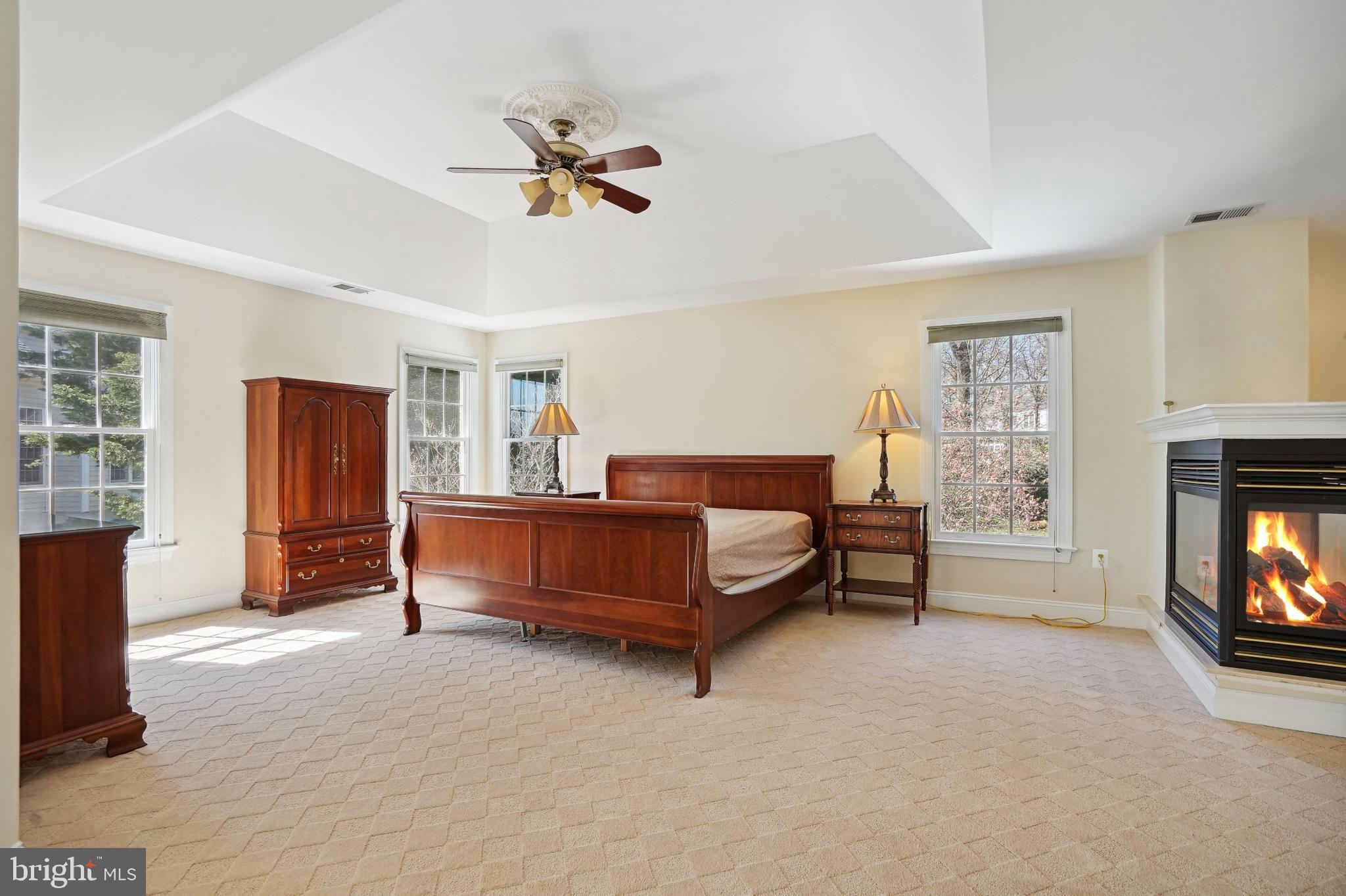 MANORS OF FOX MILL - Residential