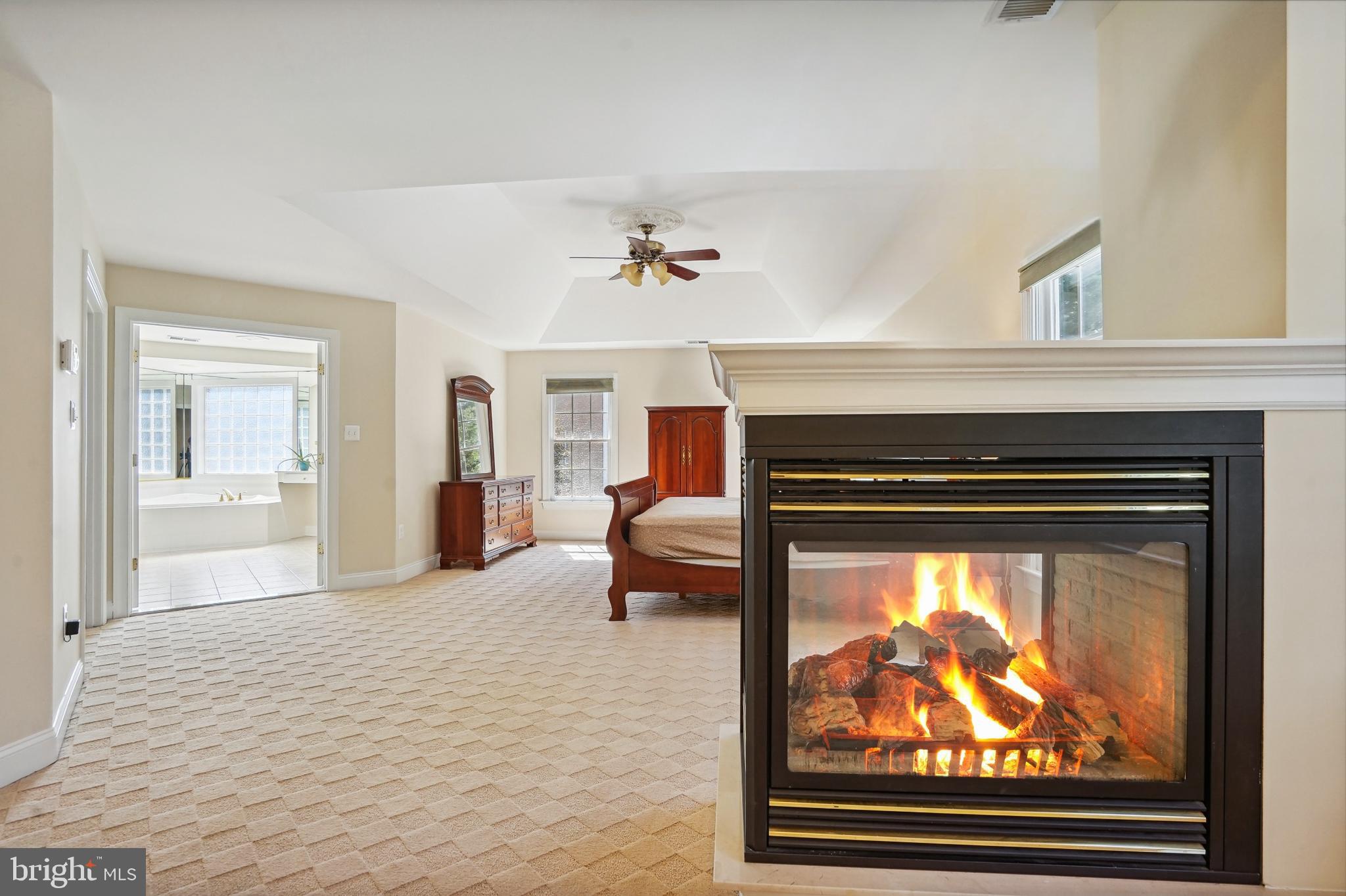 MANORS OF FOX MILL - Residential