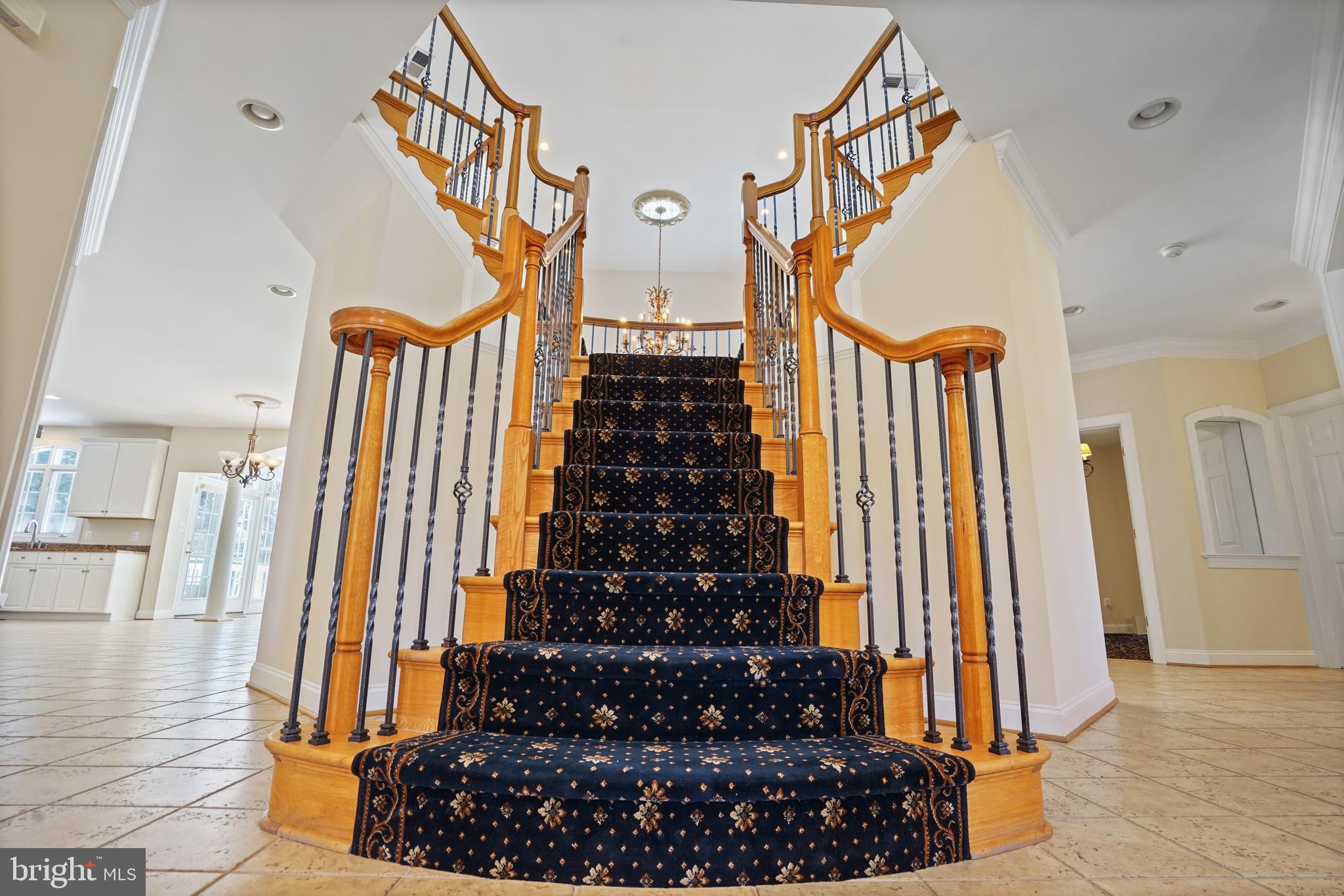 MANORS OF FOX MILL - Residential