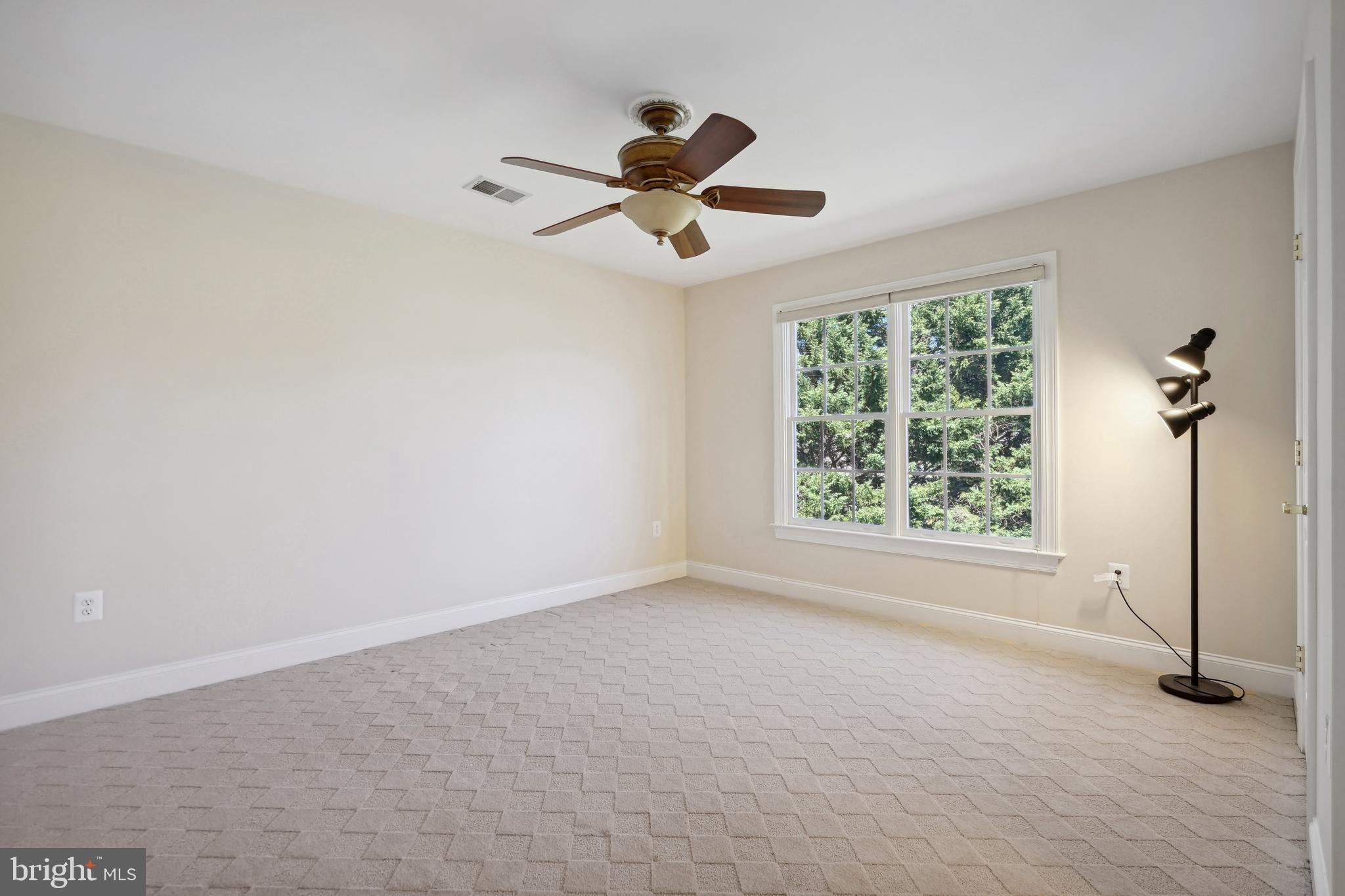 MANORS OF FOX MILL - Residential