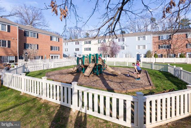 PARKSIDE AT ALEXANDRIA - Residential