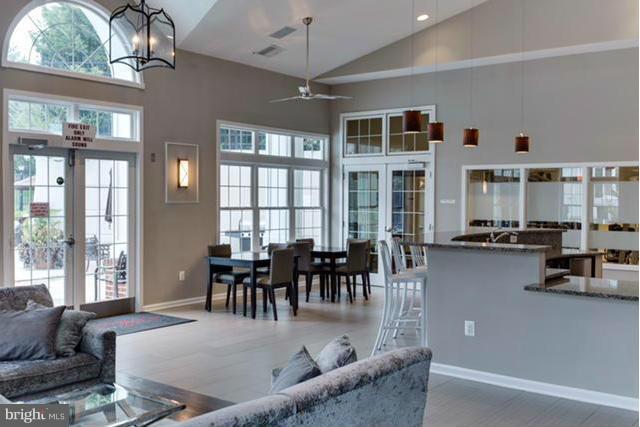 PARKSIDE AT ALEXANDRIA - Residential