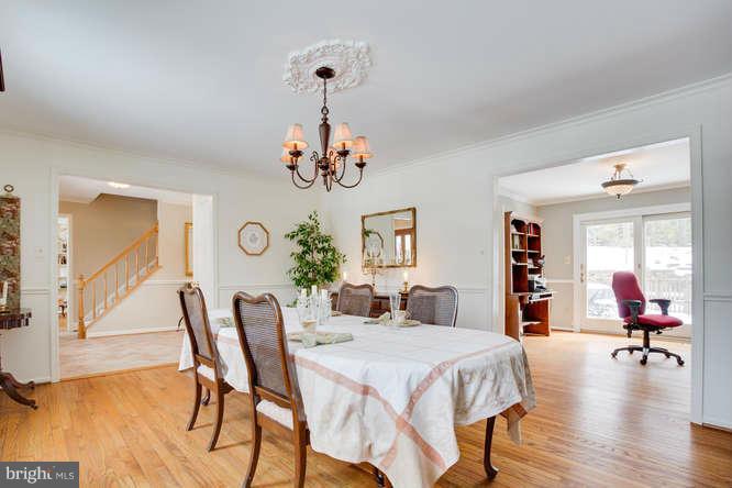 WOLF TRAP WOODS - Residential