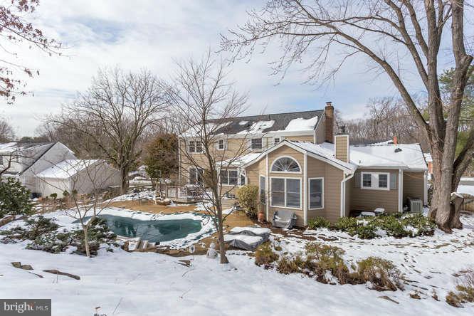 WOLF TRAP WOODS - Residential