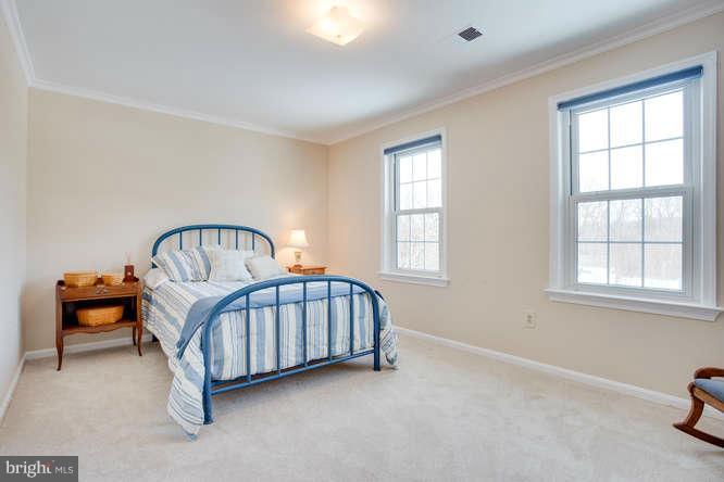 WOLF TRAP WOODS - Residential