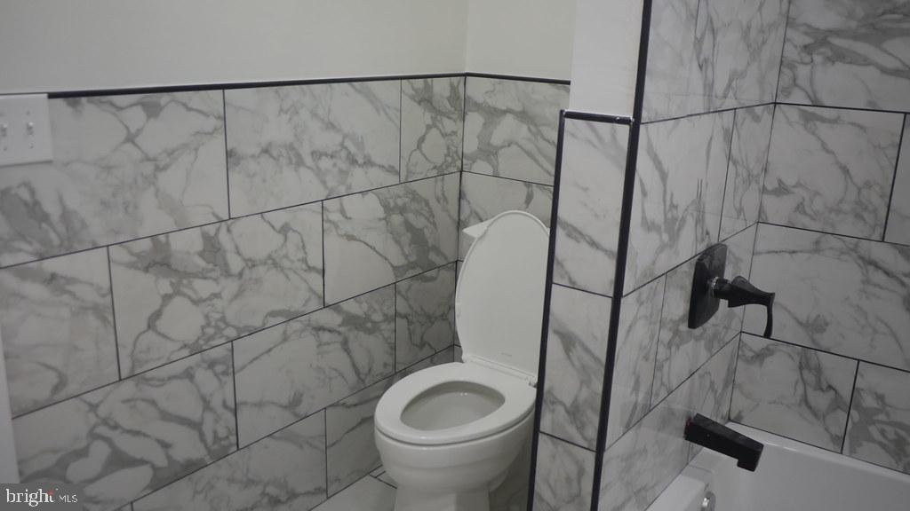 LANSDOWNE - Residential