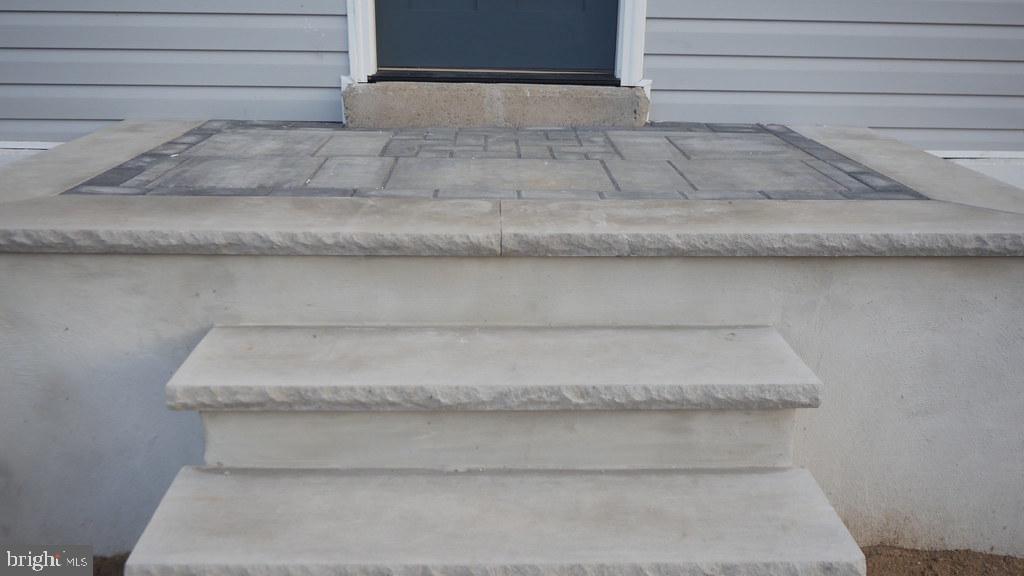 LANSDOWNE - Residential