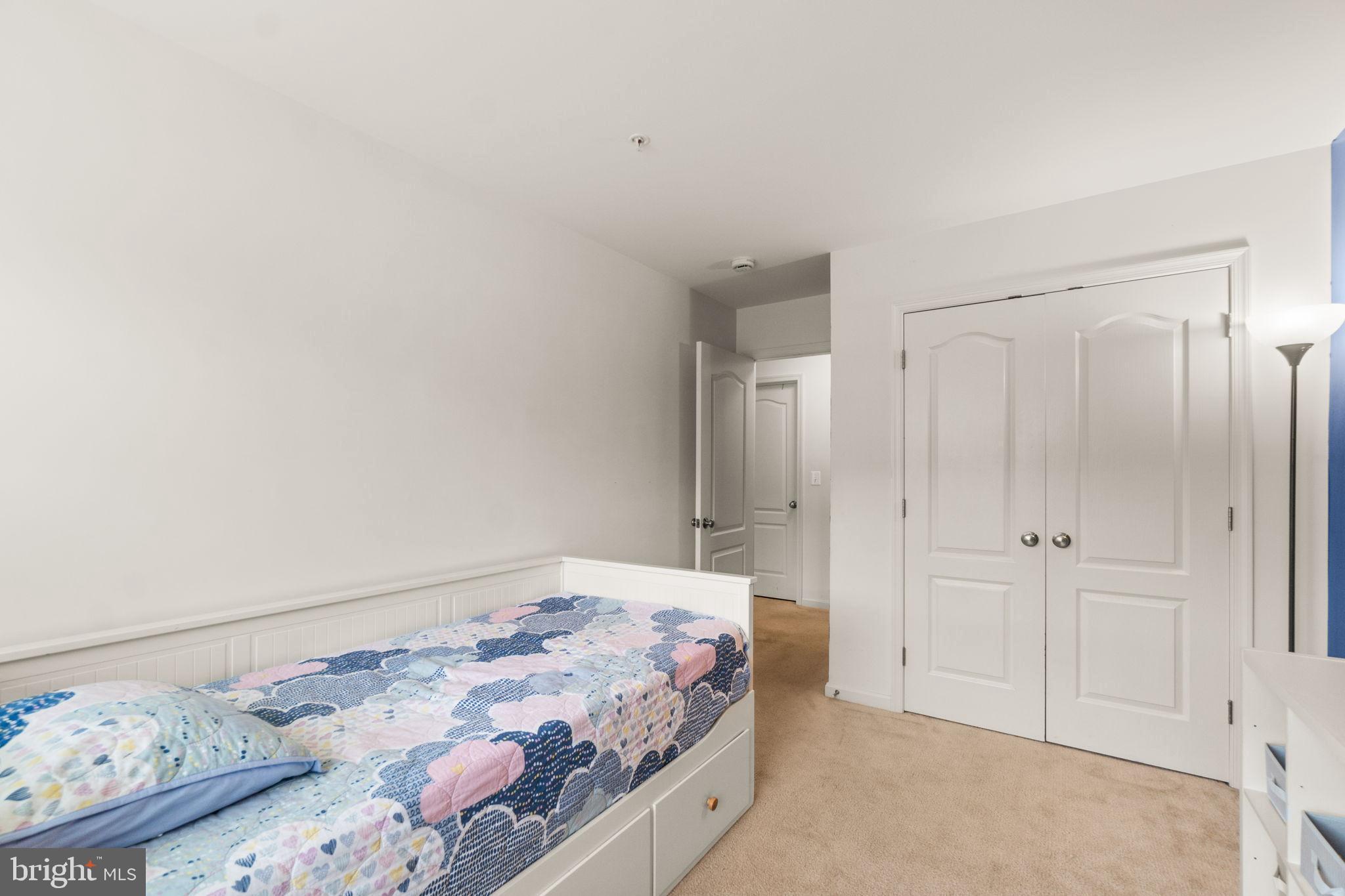 RESERVOIR RIDGE - Residential