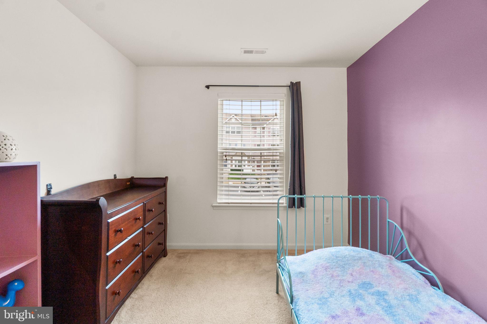 RESERVOIR RIDGE - Residential