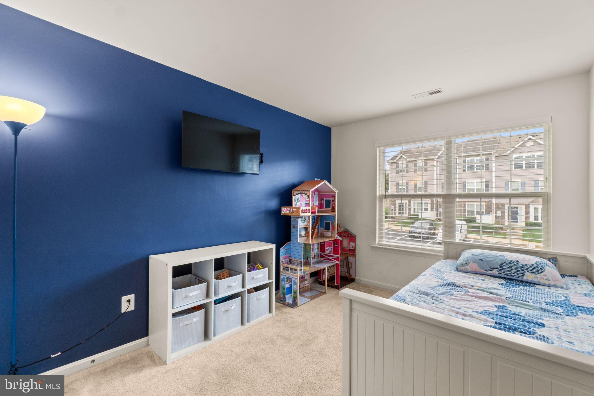 RESERVOIR RIDGE - Residential