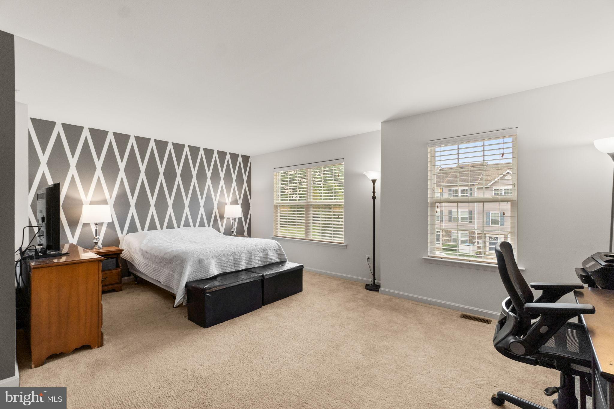 RESERVOIR RIDGE - Residential