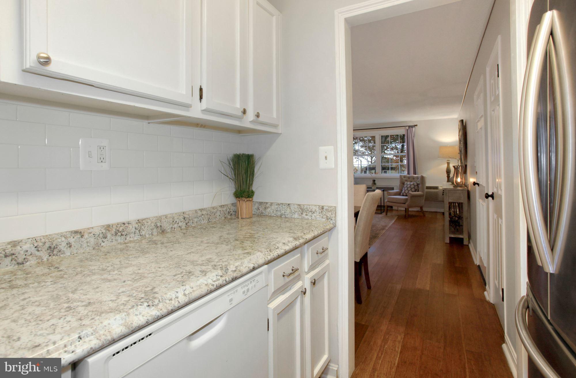 ARLINGTON OAKS - Residential