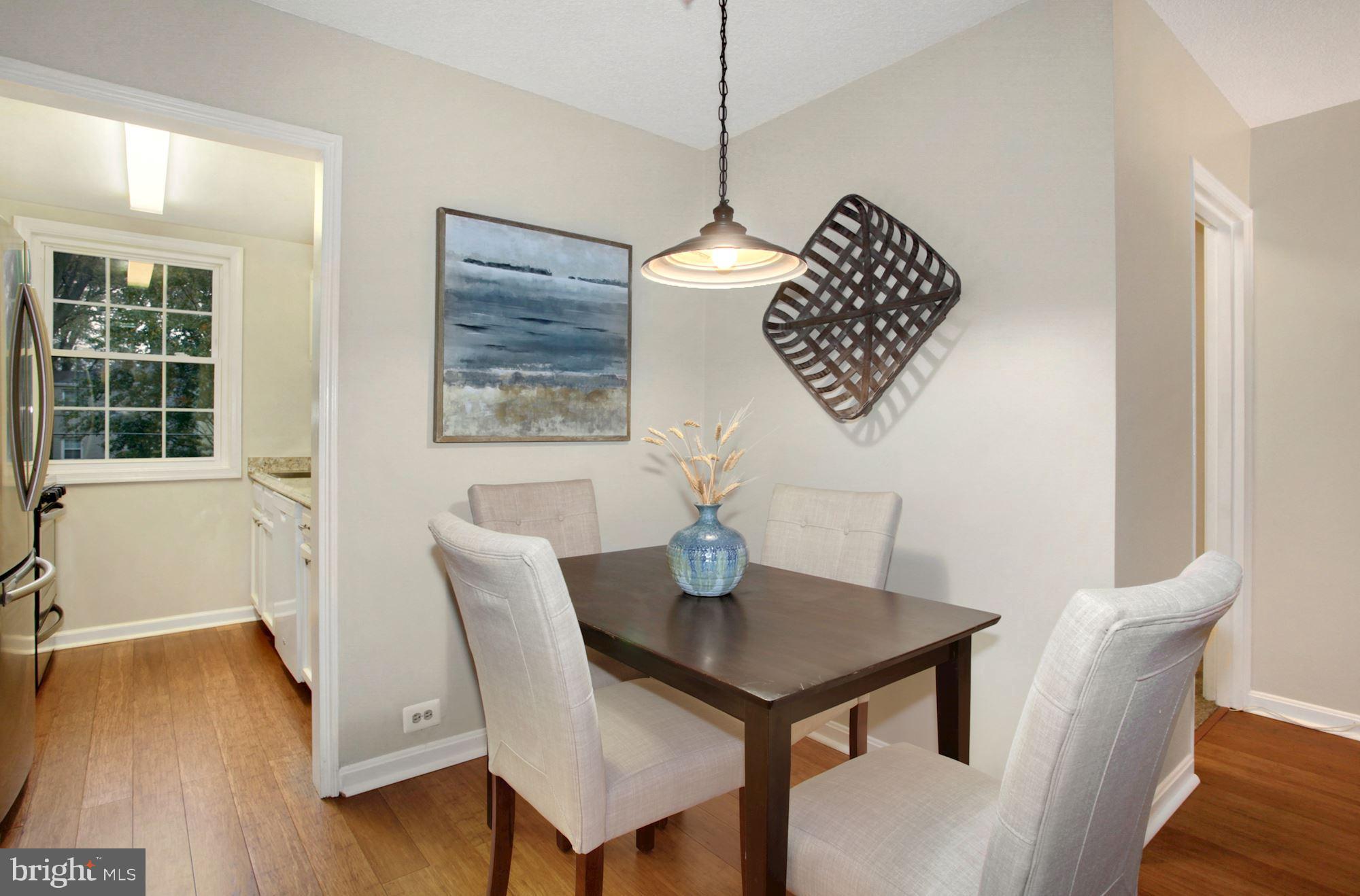 ARLINGTON OAKS - Residential