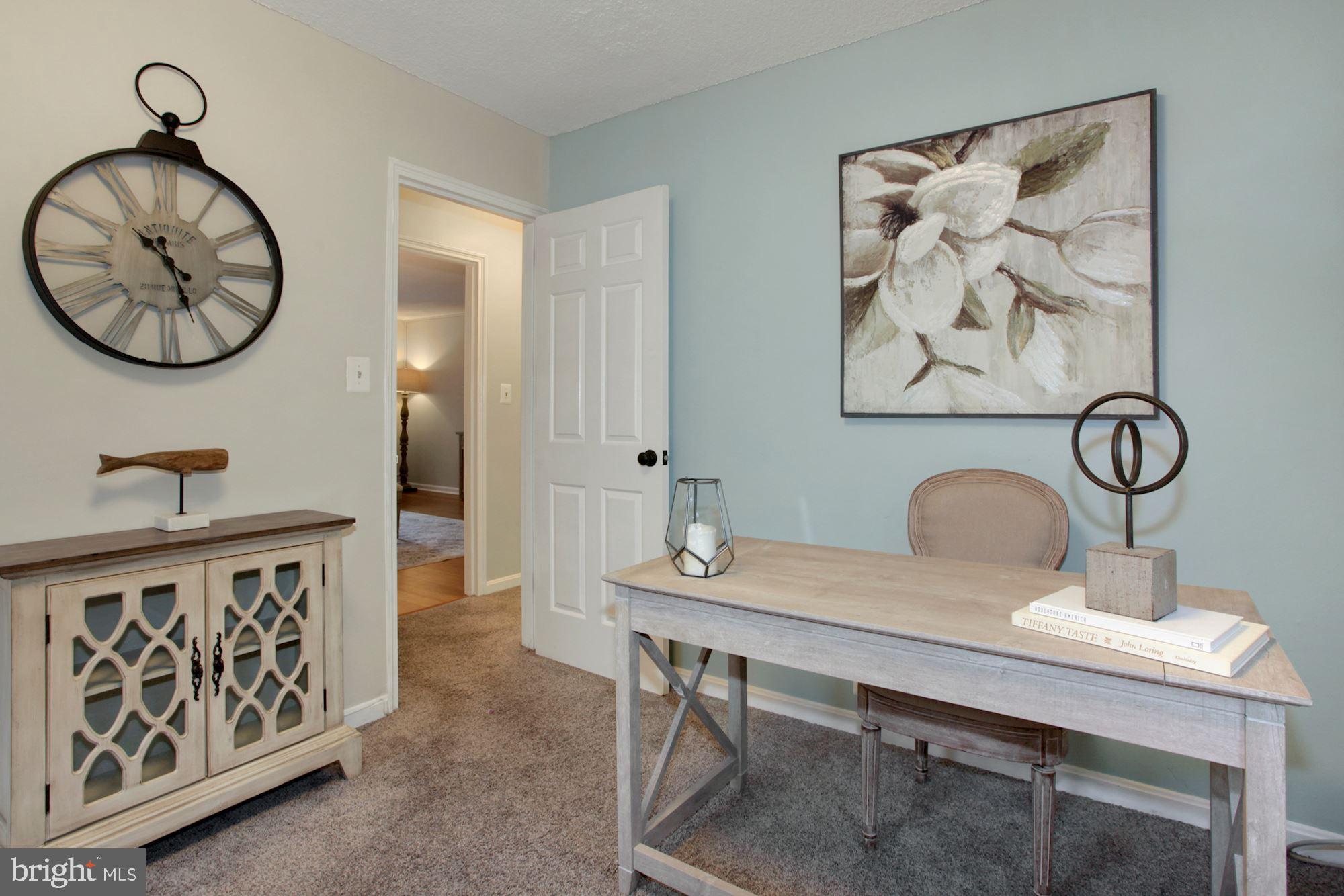 ARLINGTON OAKS - Residential