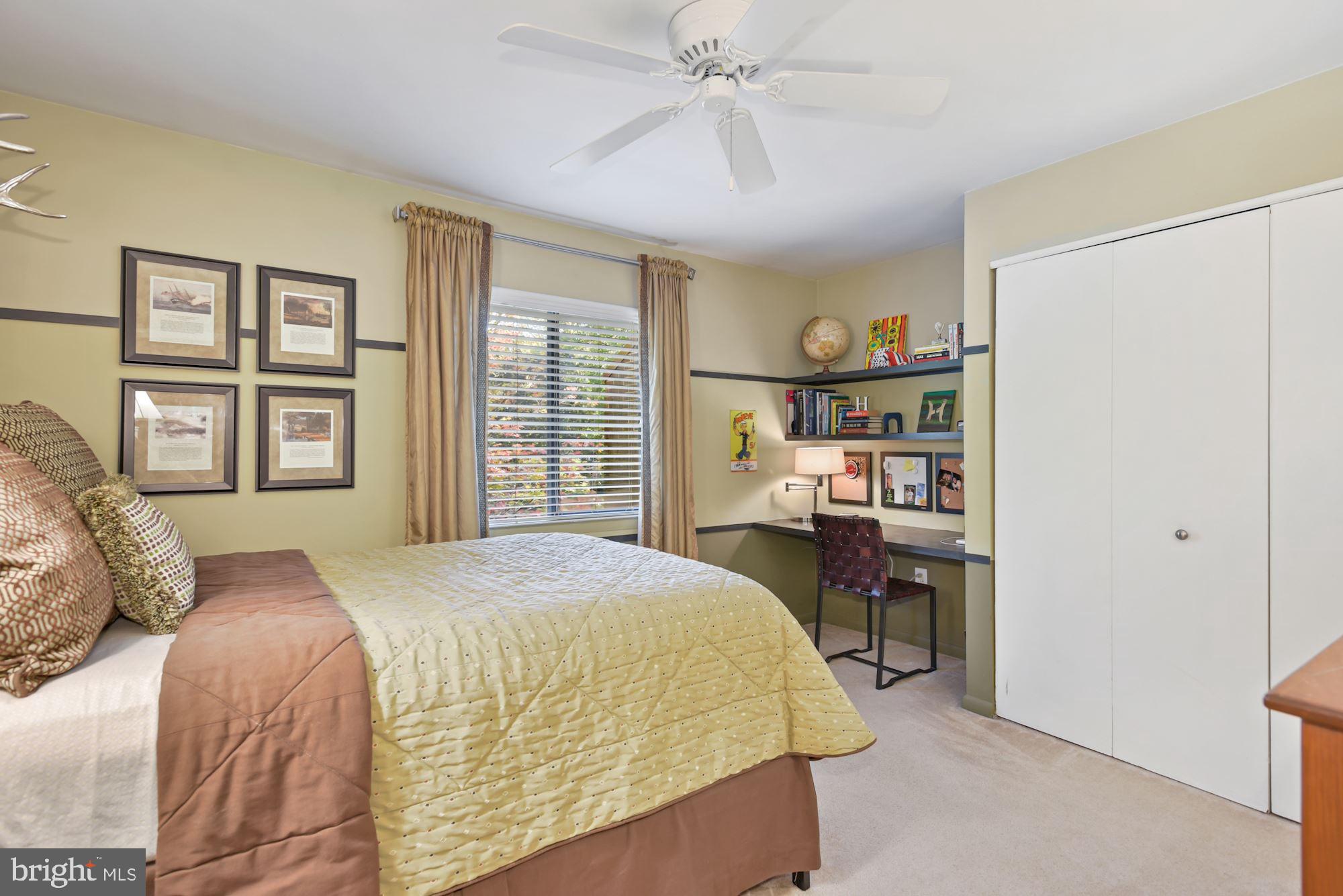 RESTON - Residential