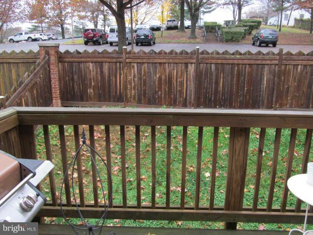 PLANE TREE - Residential