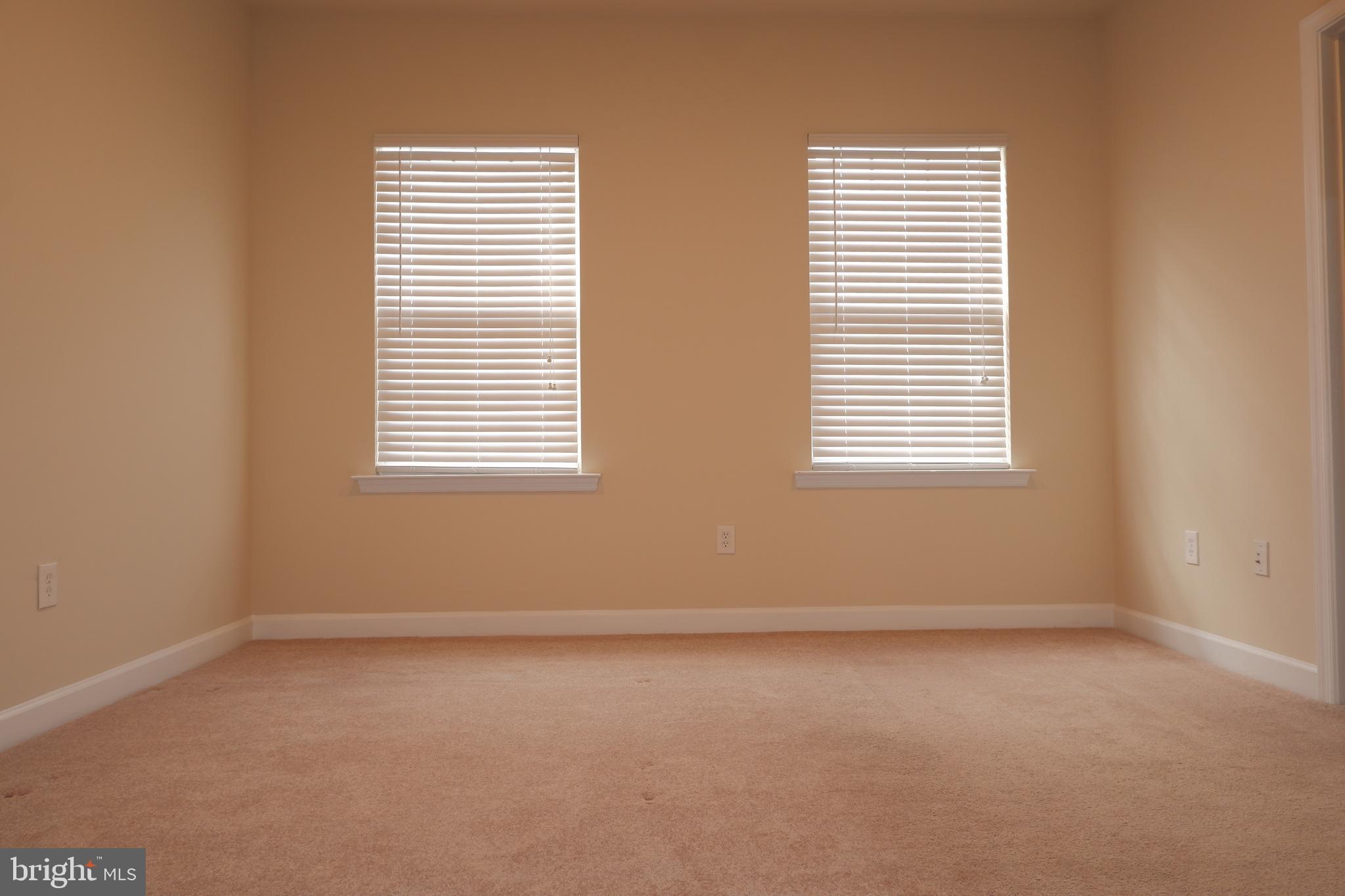 METRO PLACE AT TOWN CENTER - Residential Lease