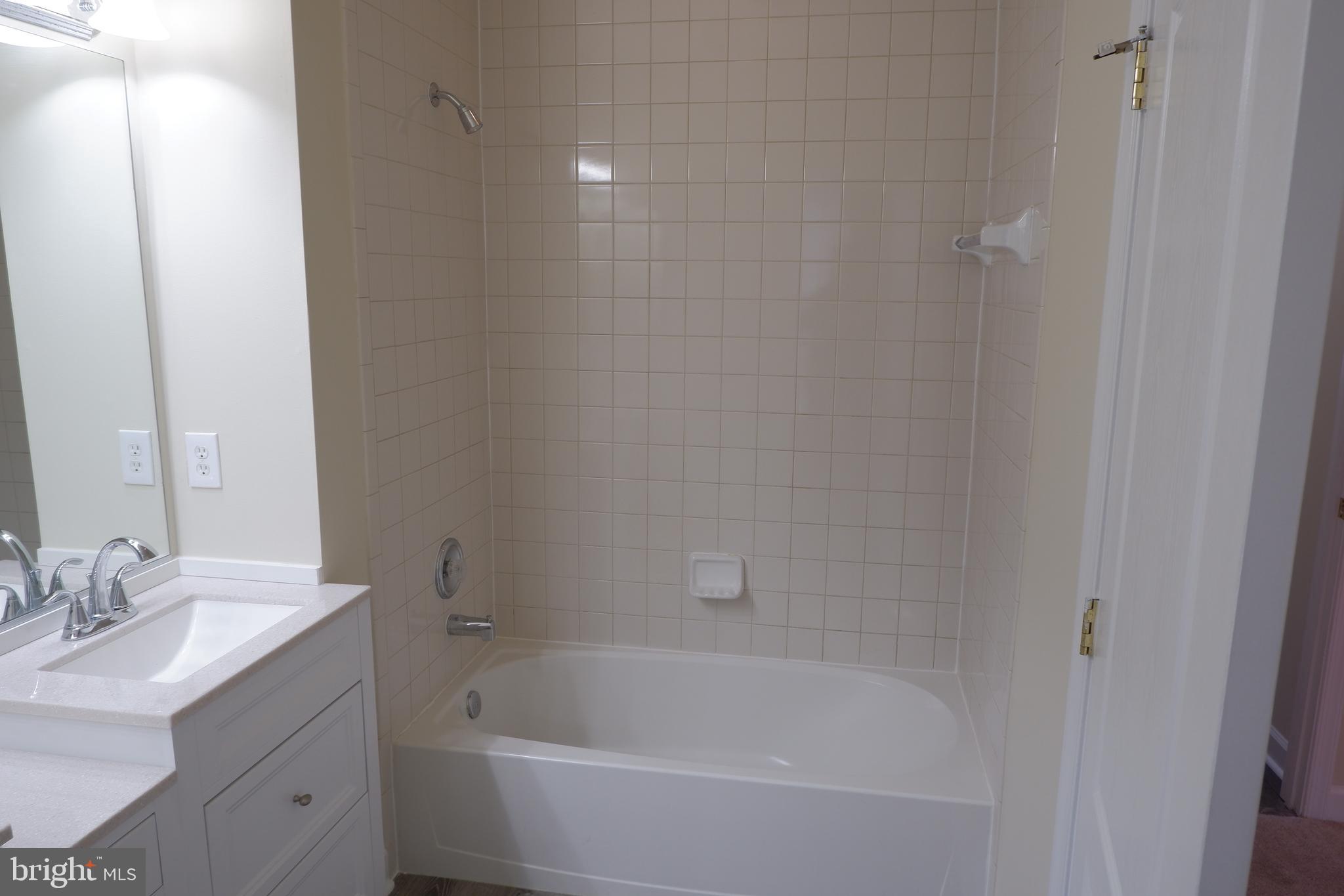 METRO PLACE AT TOWN CENTER - Residential Lease