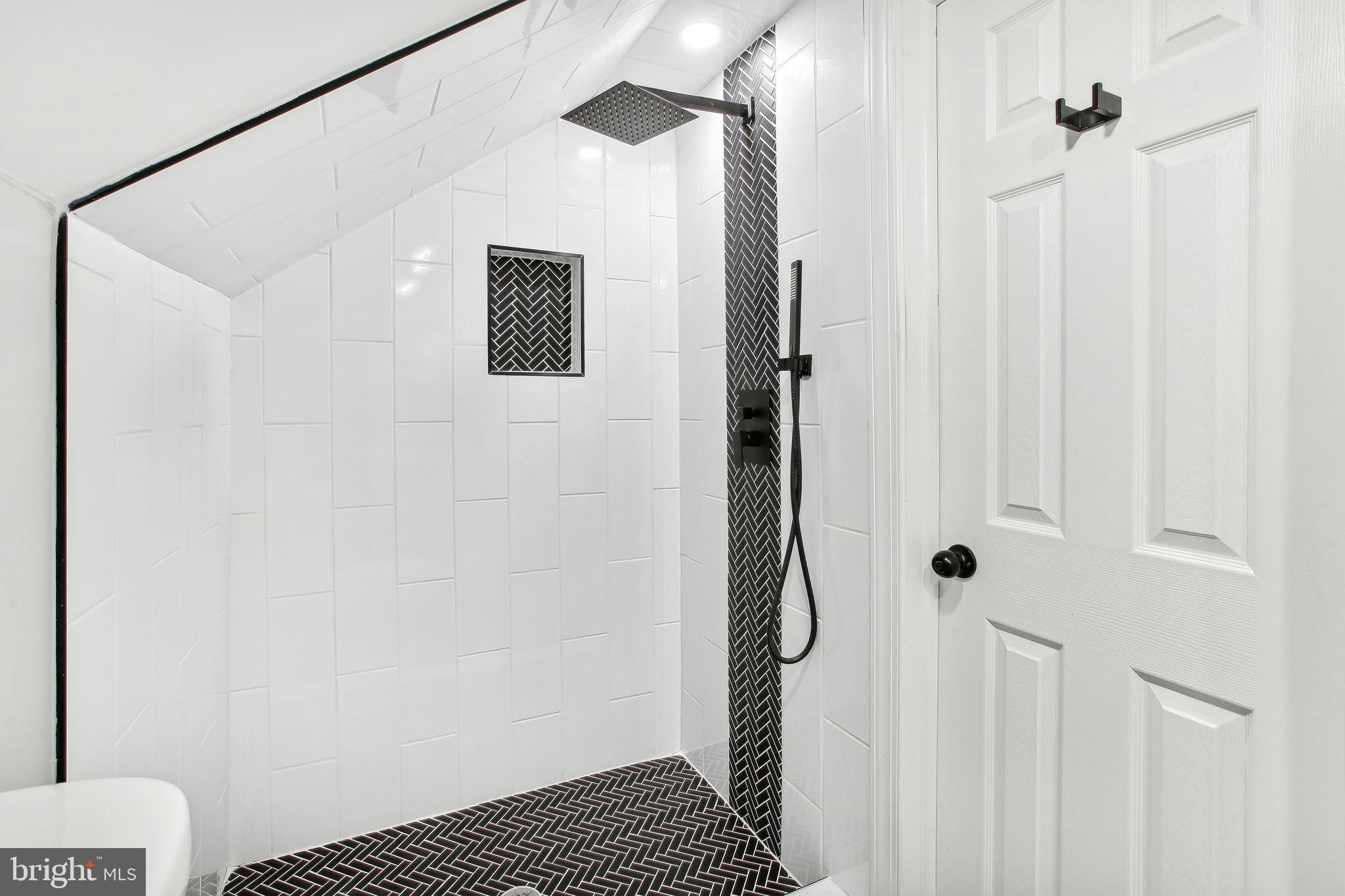 BROOKLYN - Residential