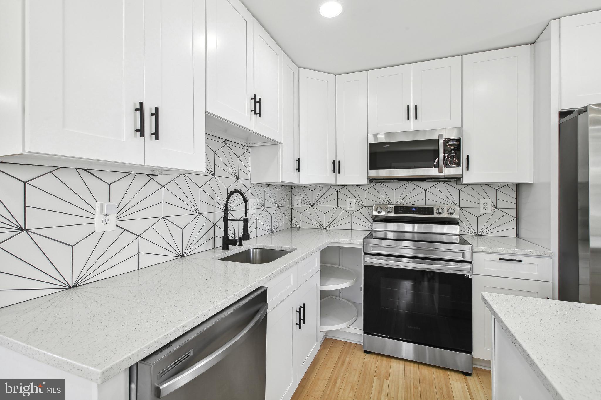 BROOKLYN - Residential