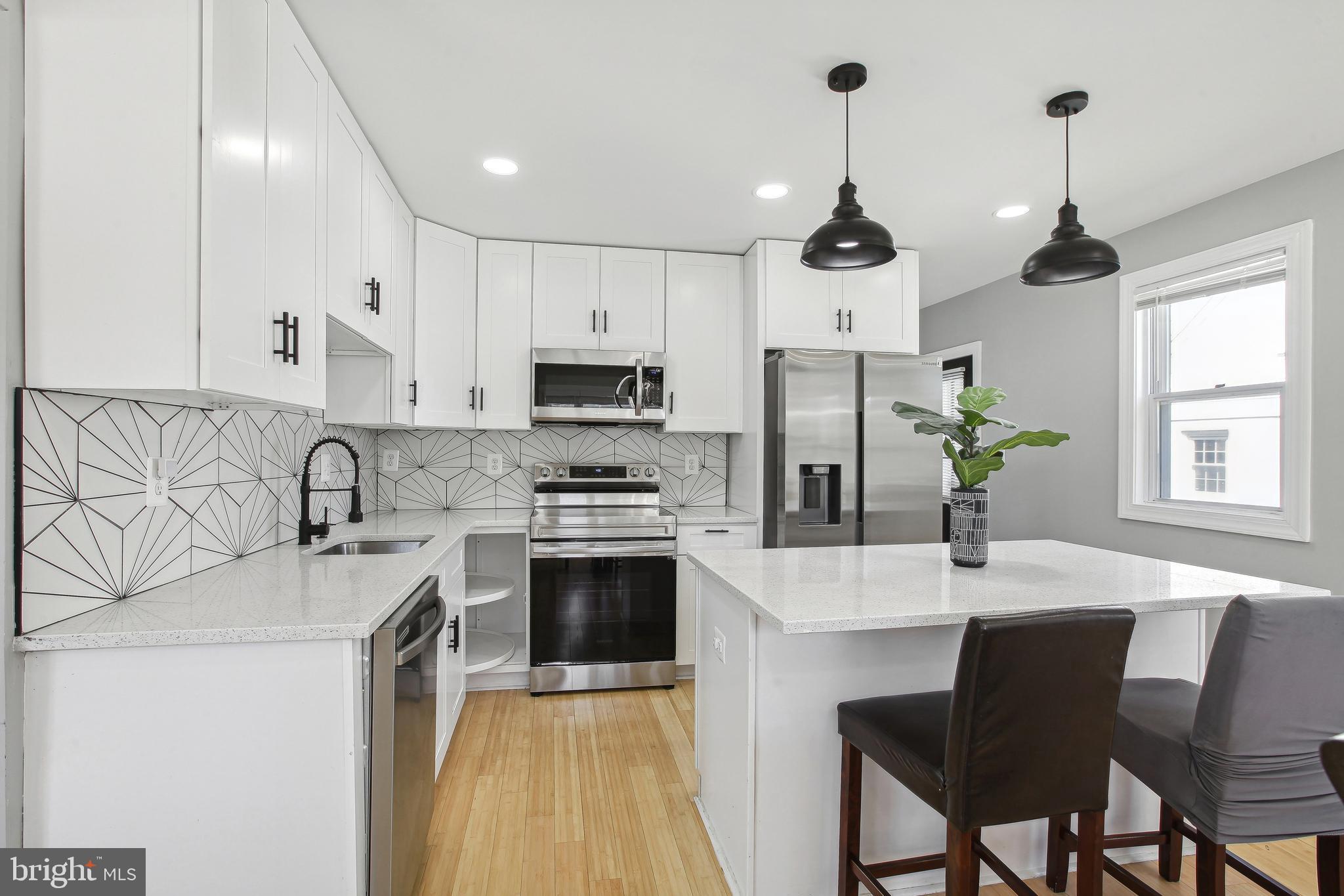 BROOKLYN - Residential