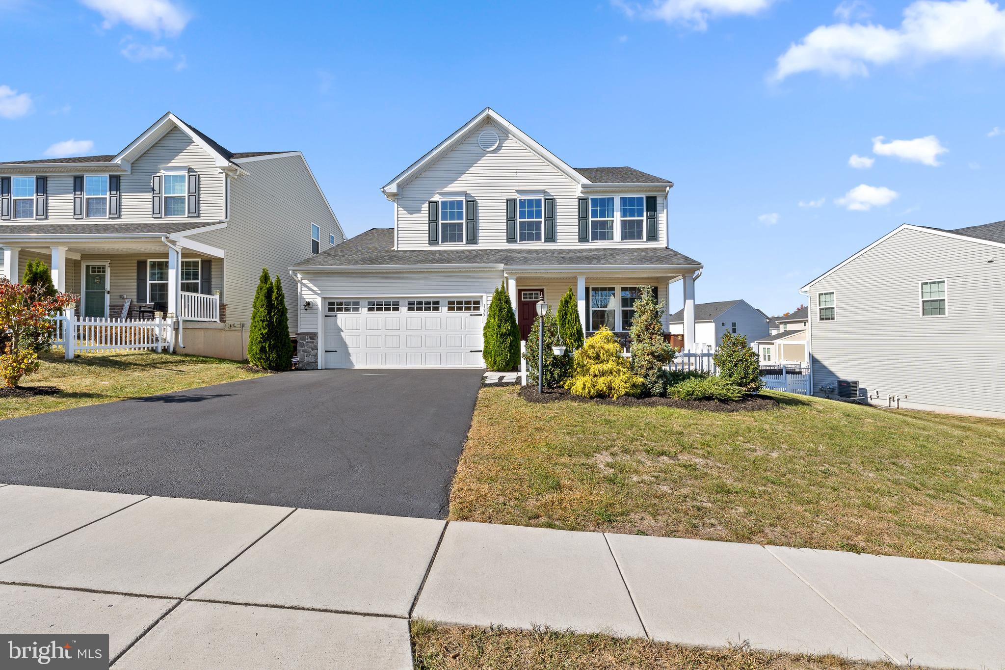 HANOVER POINTE - Residential