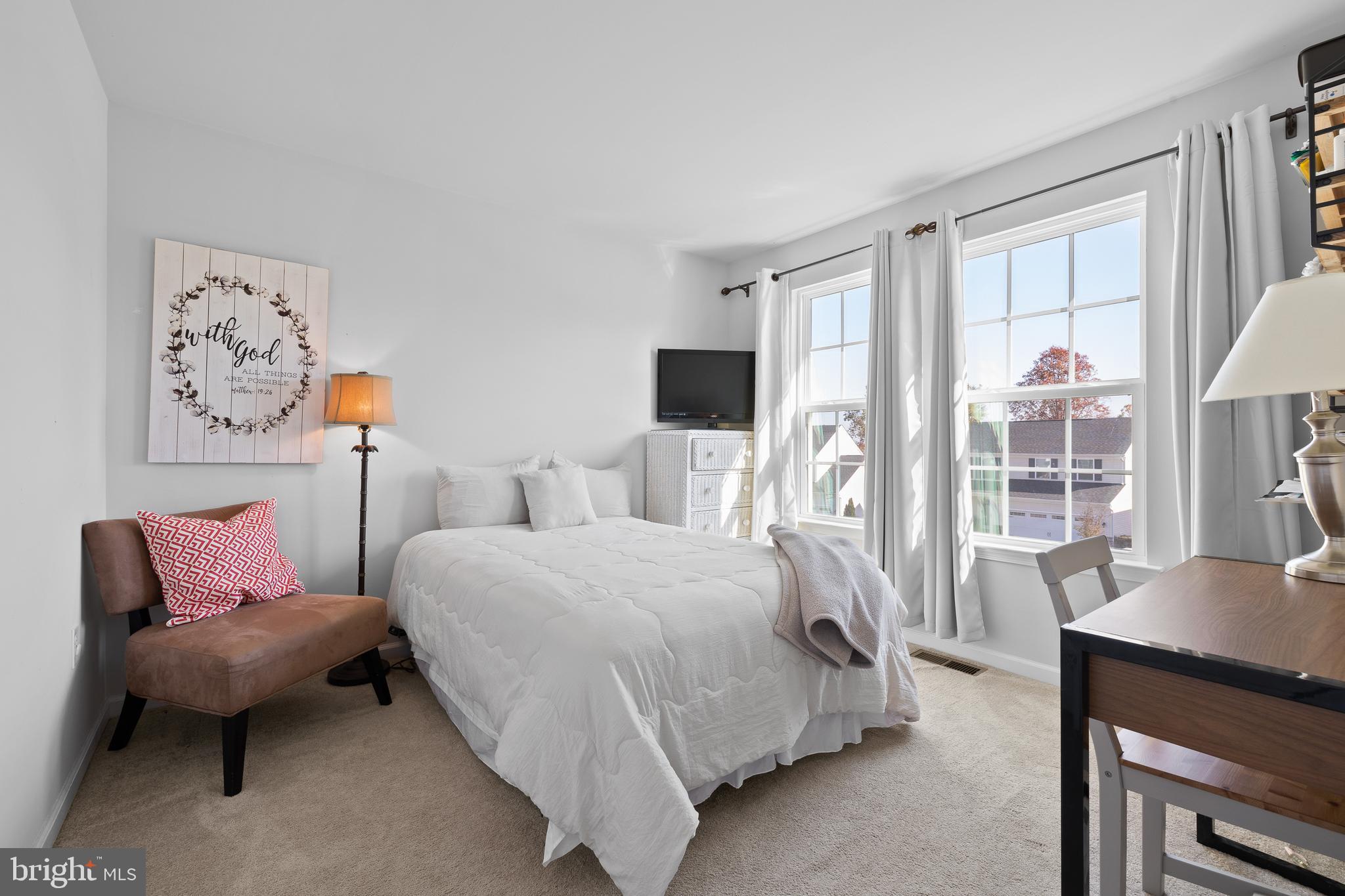 HANOVER POINTE - Residential