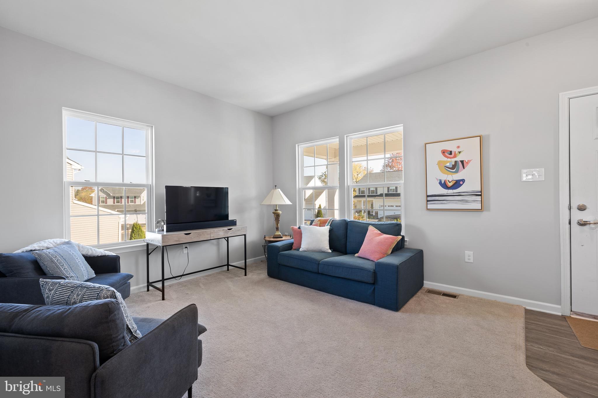 HANOVER POINTE - Residential