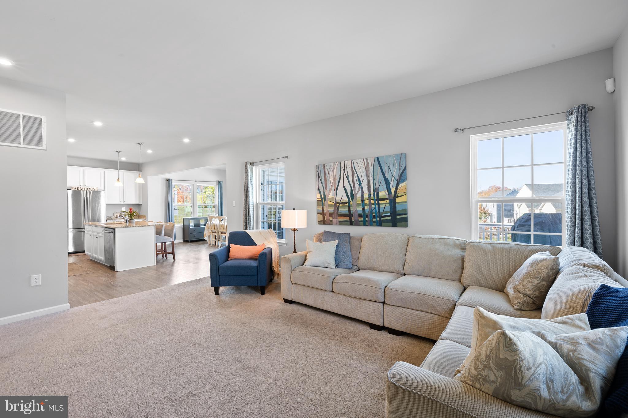 HANOVER POINTE - Residential