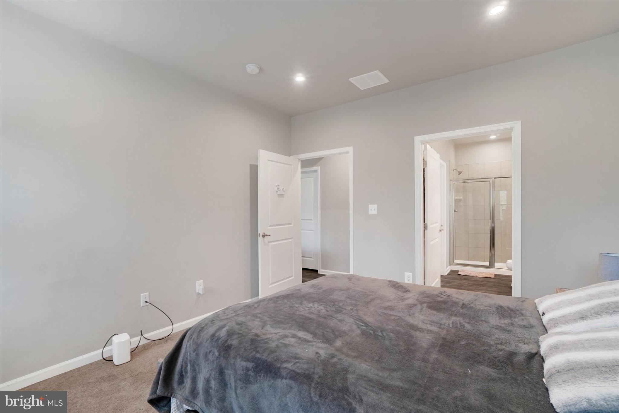 SPRINGETTSBURY TWP - Residential