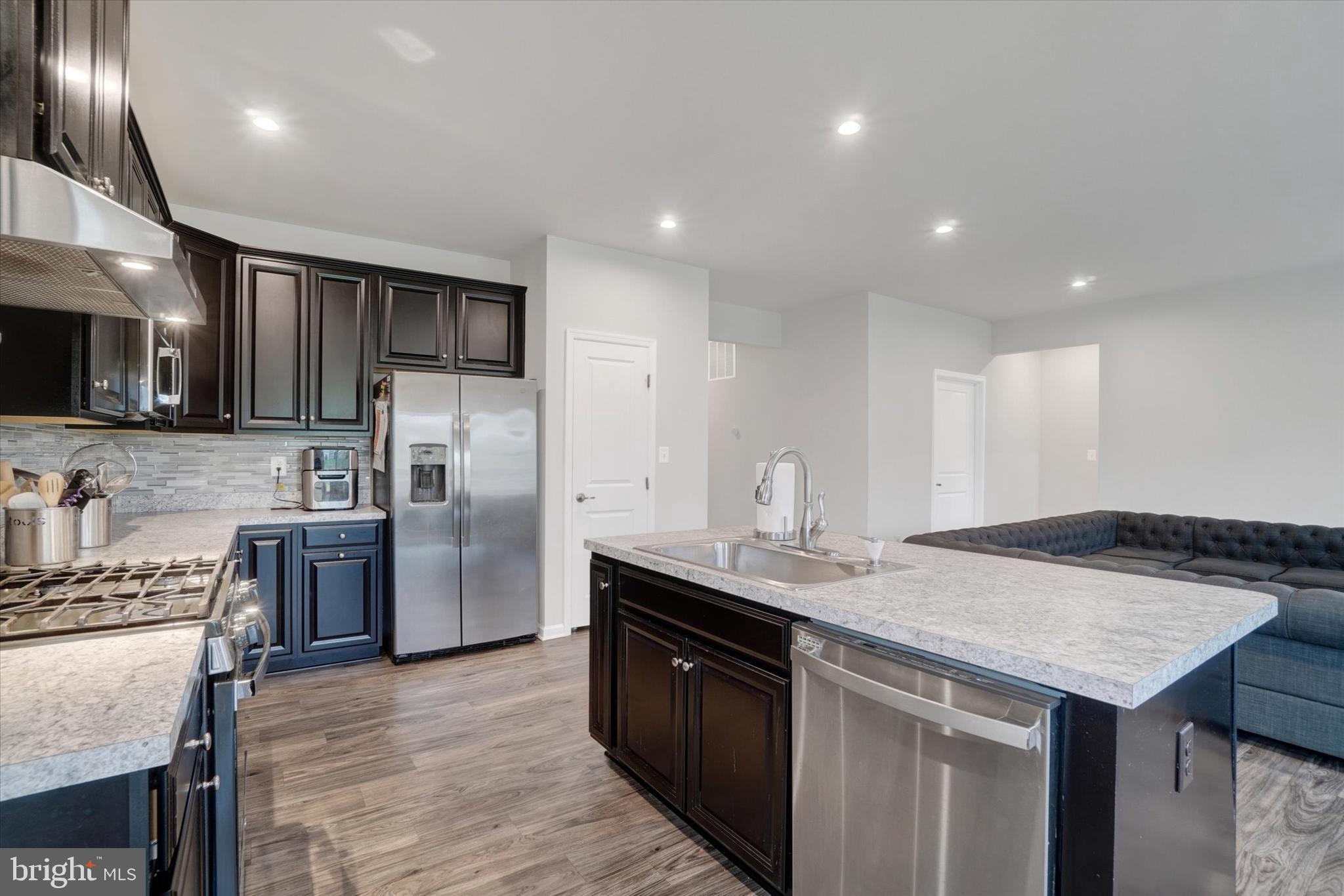 SPRINGETTSBURY TWP - Residential