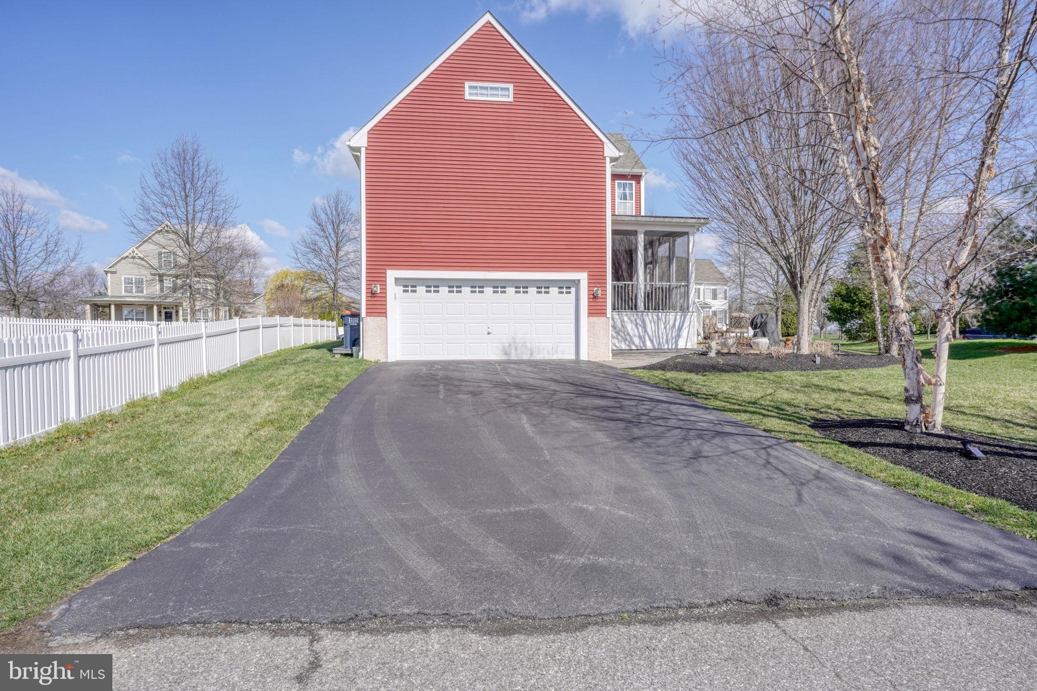 PARKSIDE - Residential