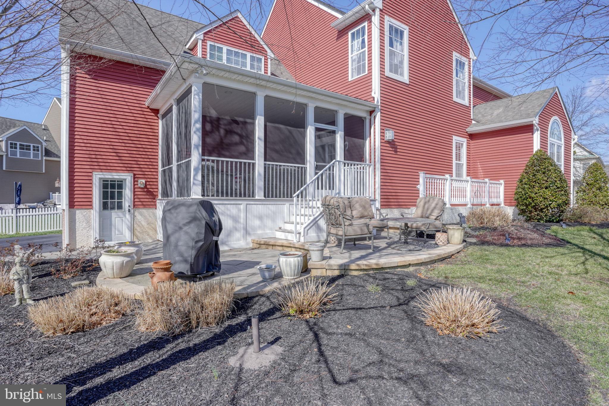 PARKSIDE - Residential