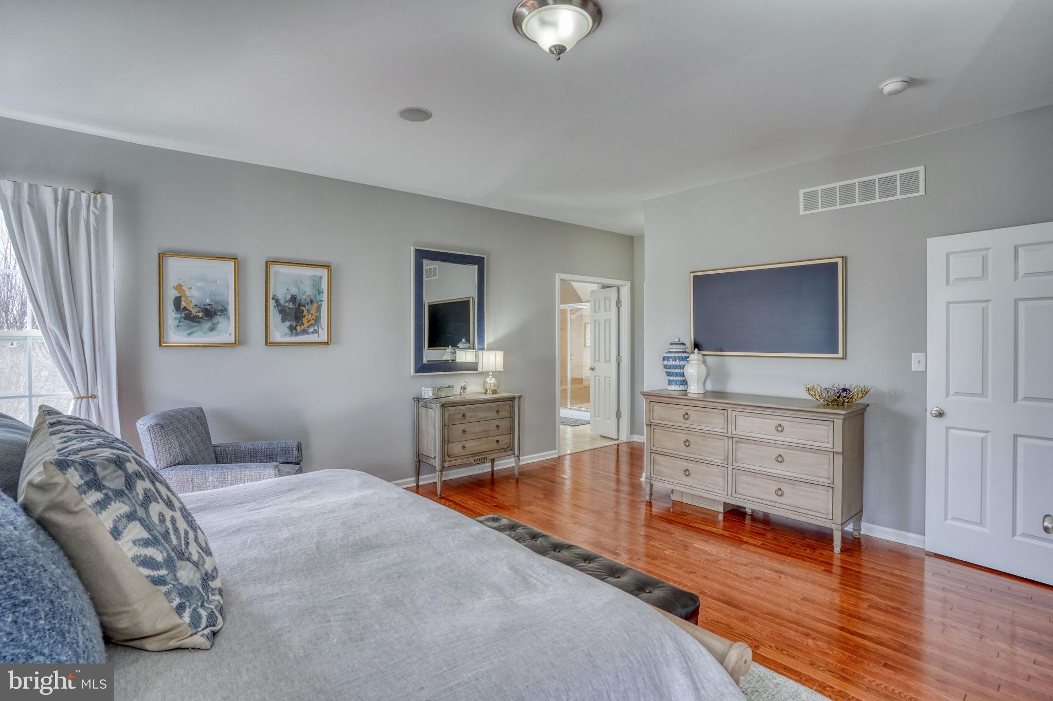 PARKSIDE - Residential