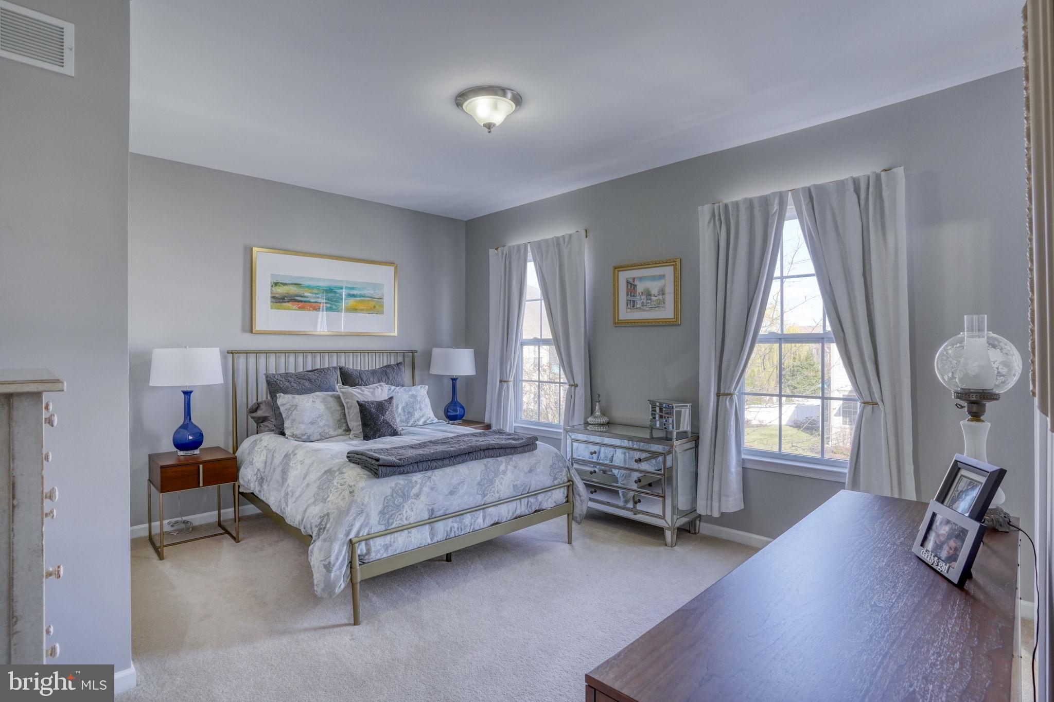 PARKSIDE - Residential