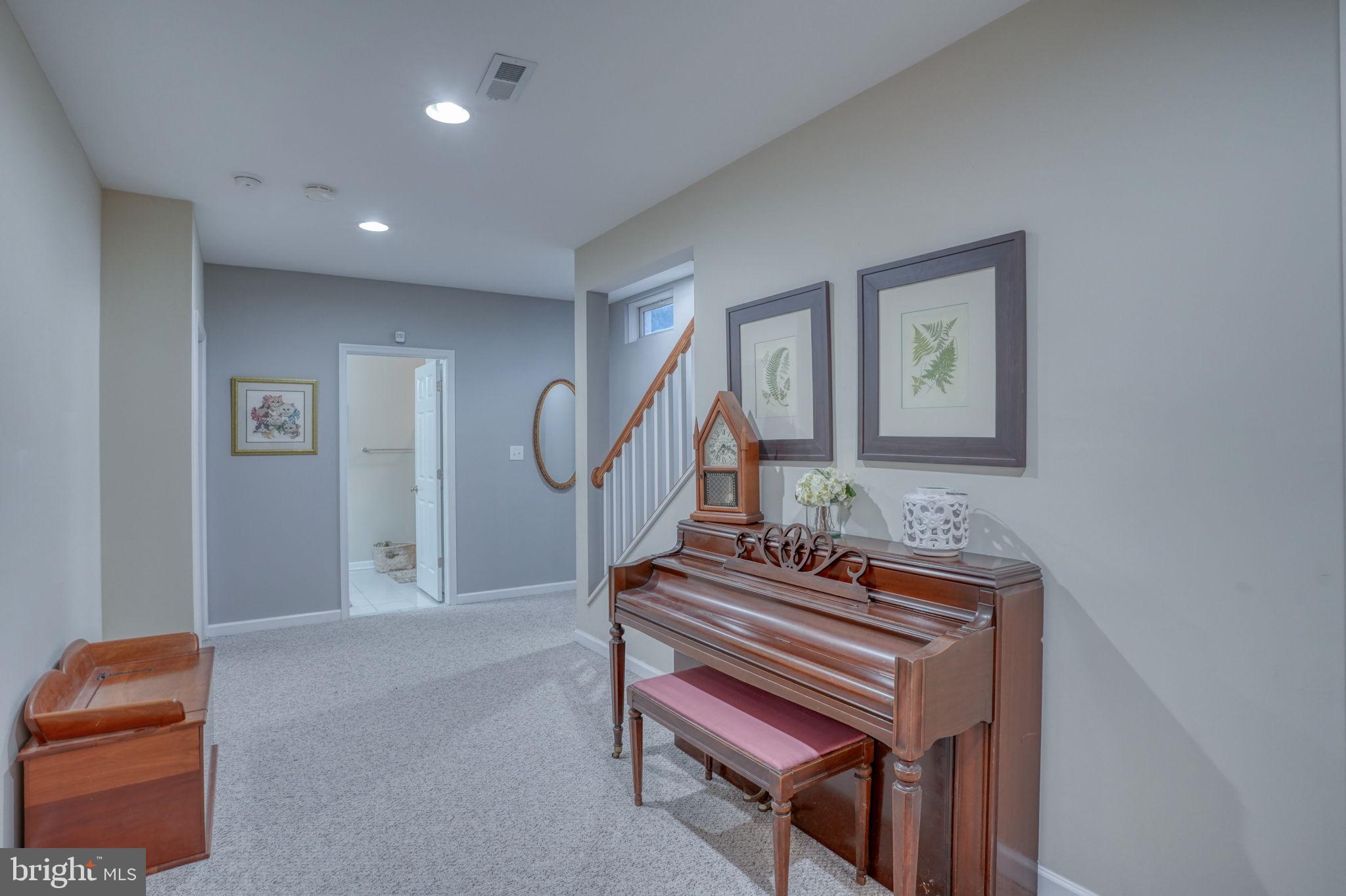 PARKSIDE - Residential