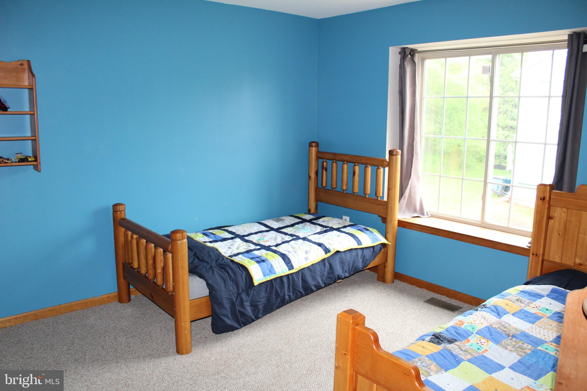 SALFORD POND - Residential