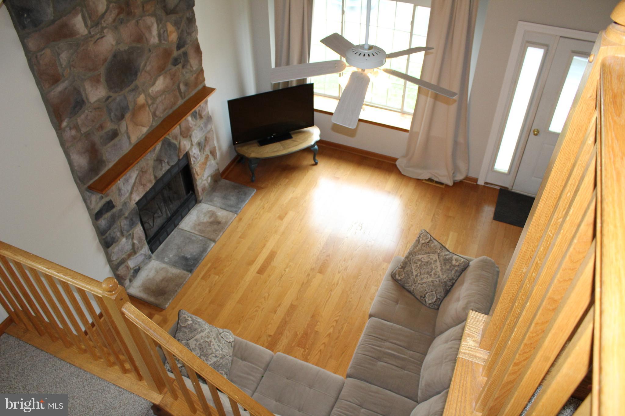 SALFORD POND - Residential