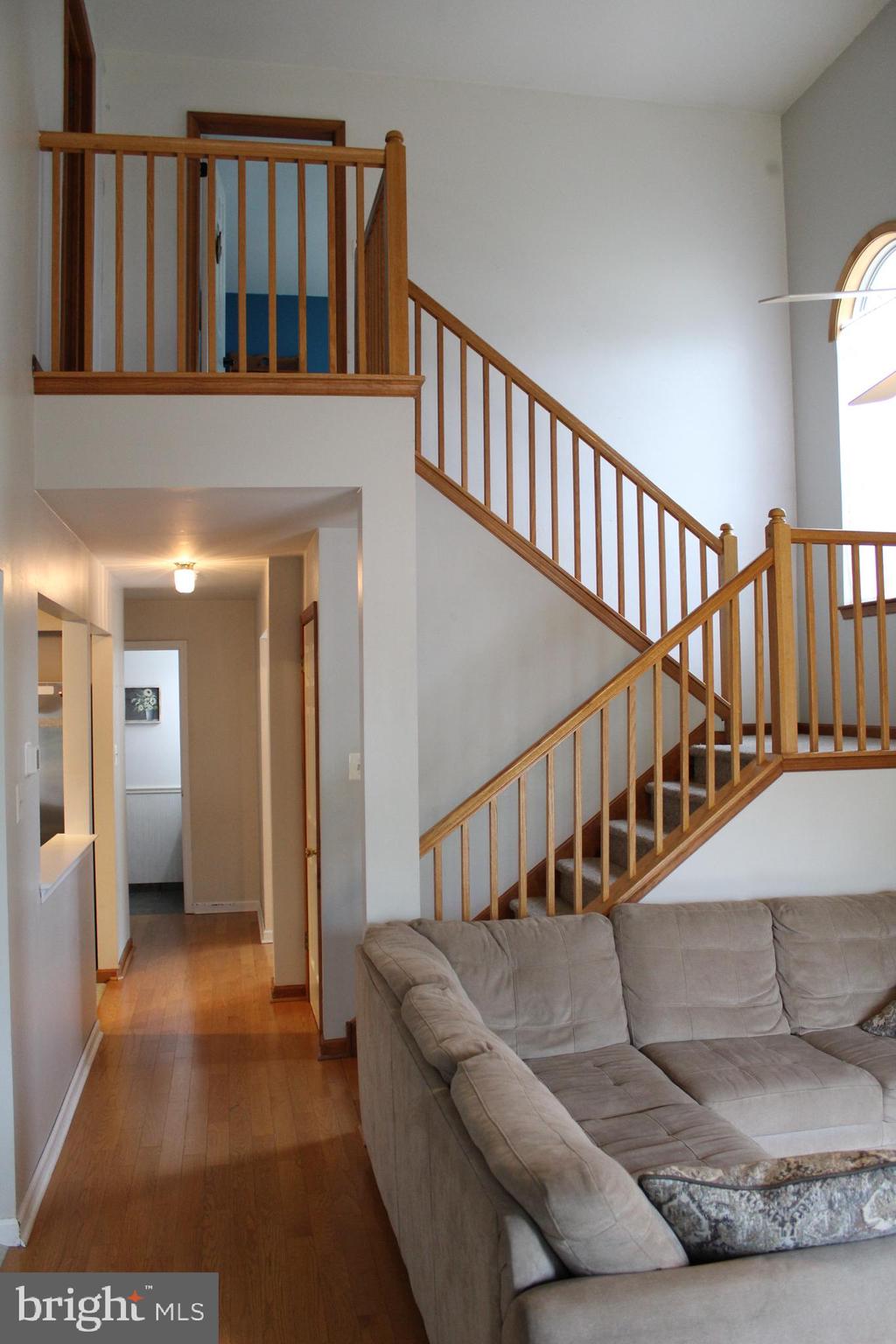 SALFORD POND - Residential