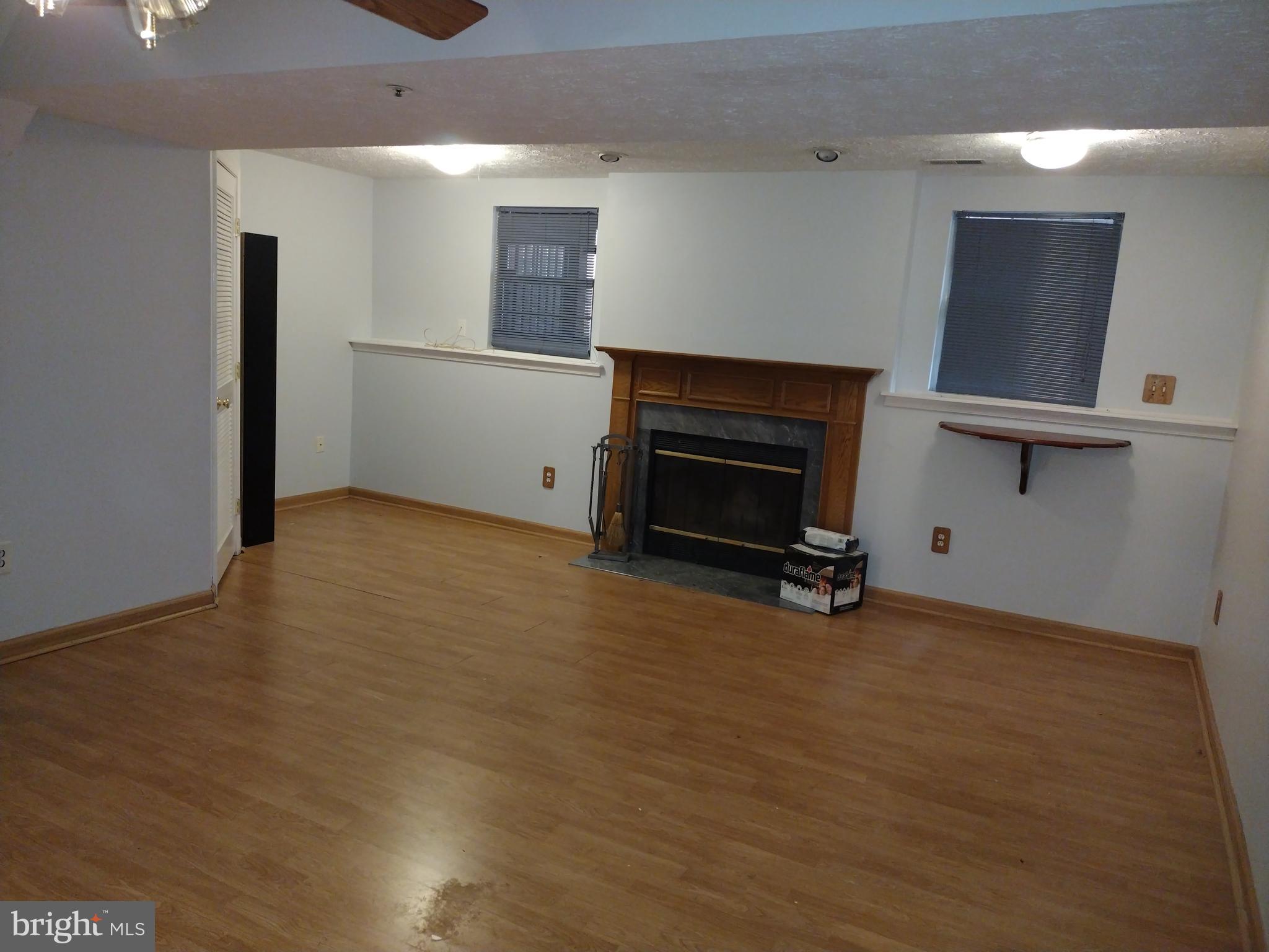 FOX CHASE - Residential