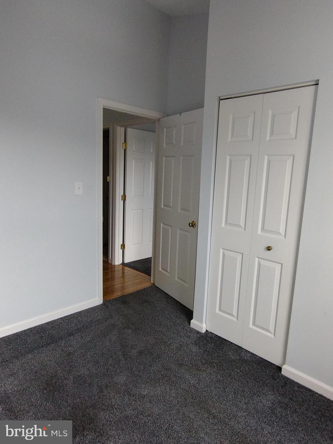 FOX CHASE - Residential